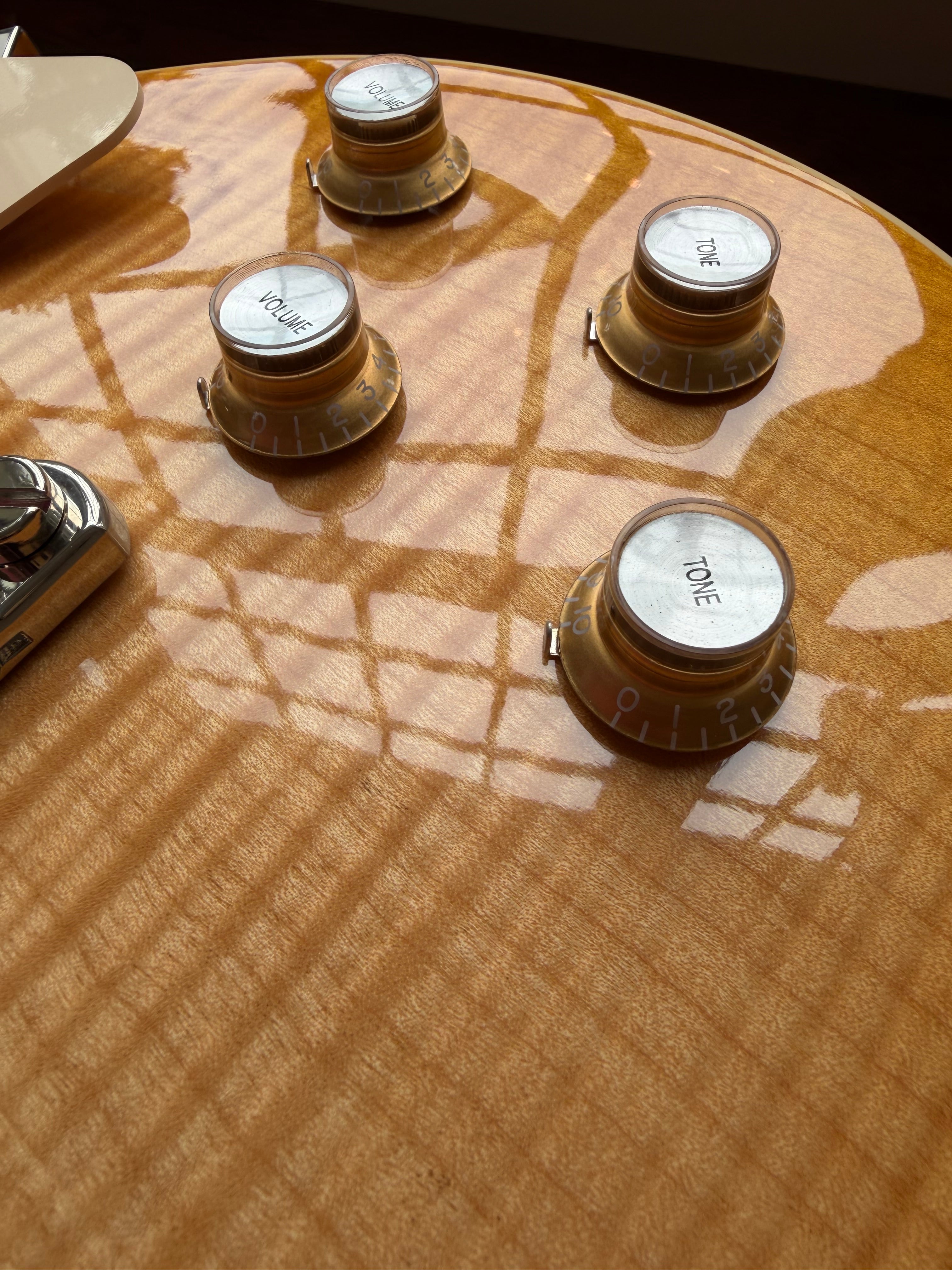 2024 Gibson Les Paul Standard 60s Wildwood Custom Shop Top - Lemon Burst