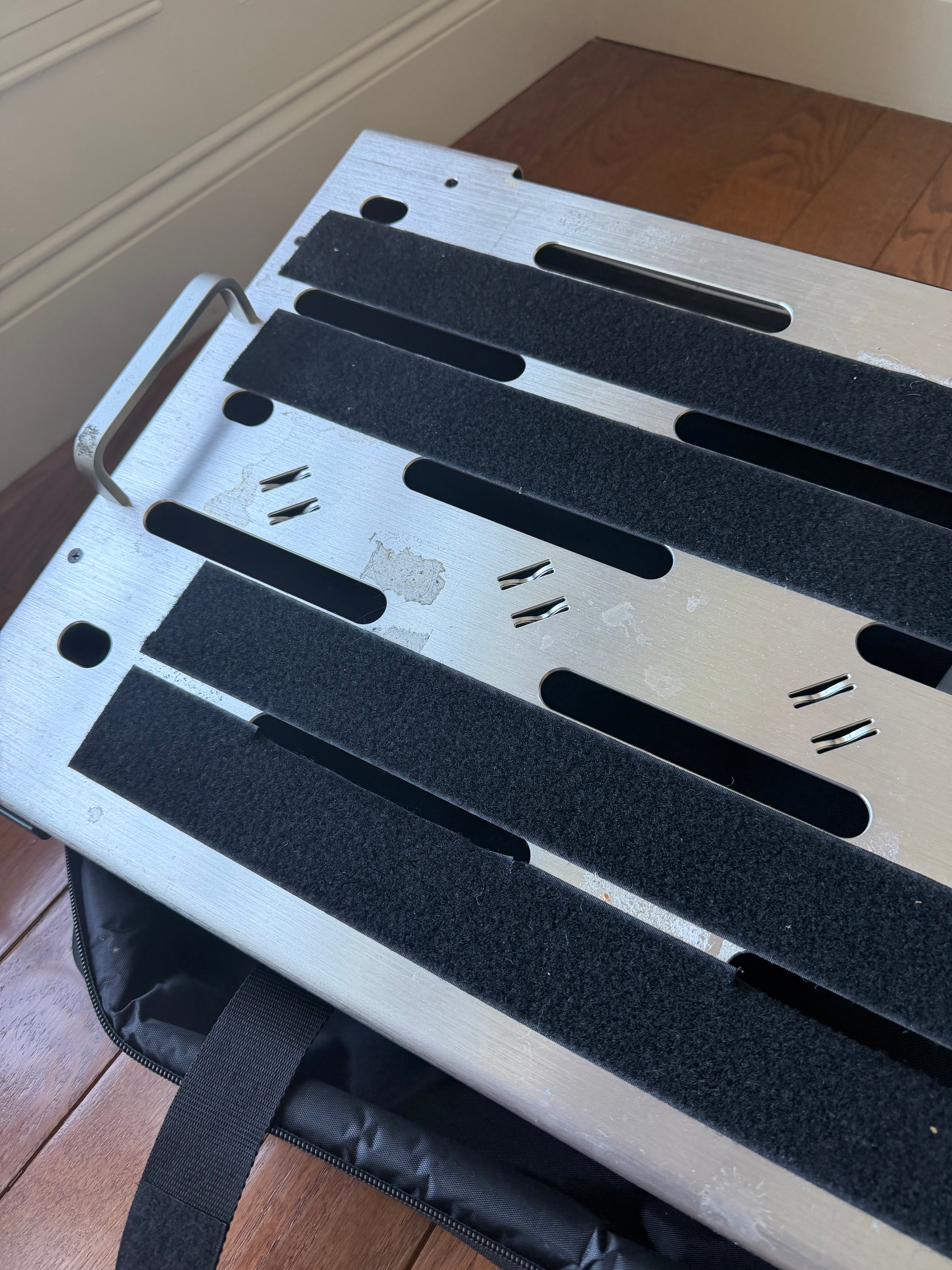 Fender Professional Pedal Board - Large 32”x16”x2.95”