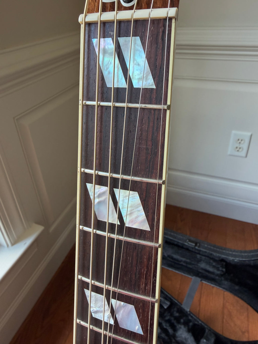 2024 Gibson Songwriter Standard EC Electric Cutaway