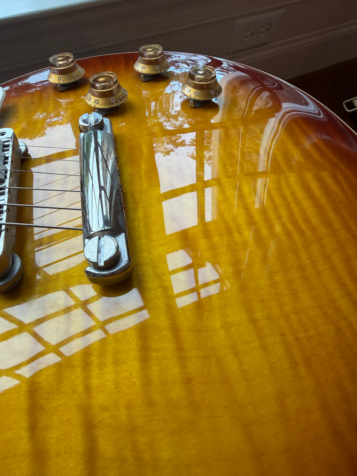 2021 Gibson Les Paul Standard 50s AAA Top - Iced Tea Burst