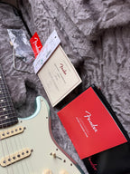 2025 Fender American Professional II Stratocaster Rosewood Fretboard - Mystic Surf Green