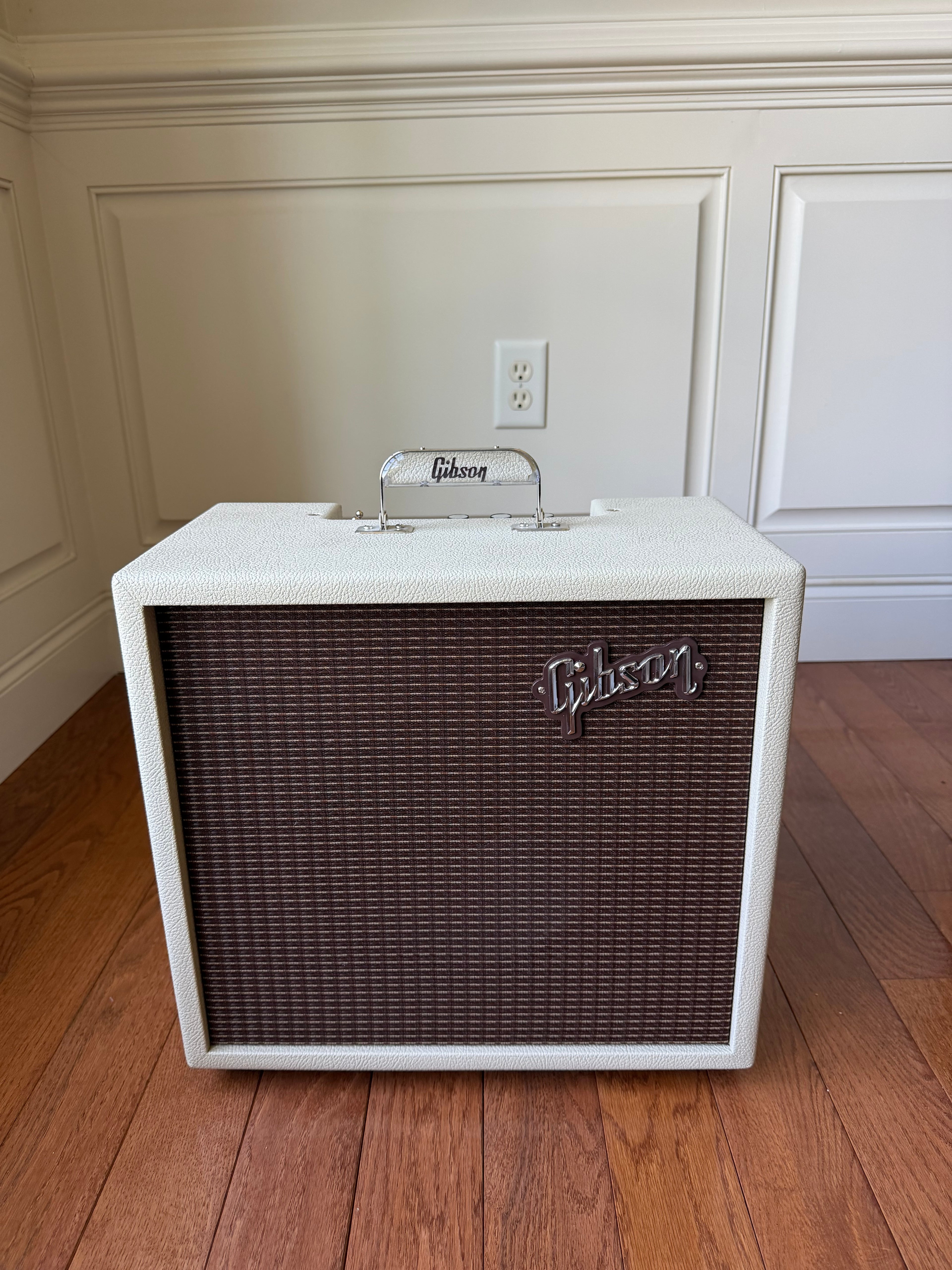 Gibson Falcon 5 7-Watt 1x10" Guitar Combo - Cream Bronco Vinyl with Oxblood Grille