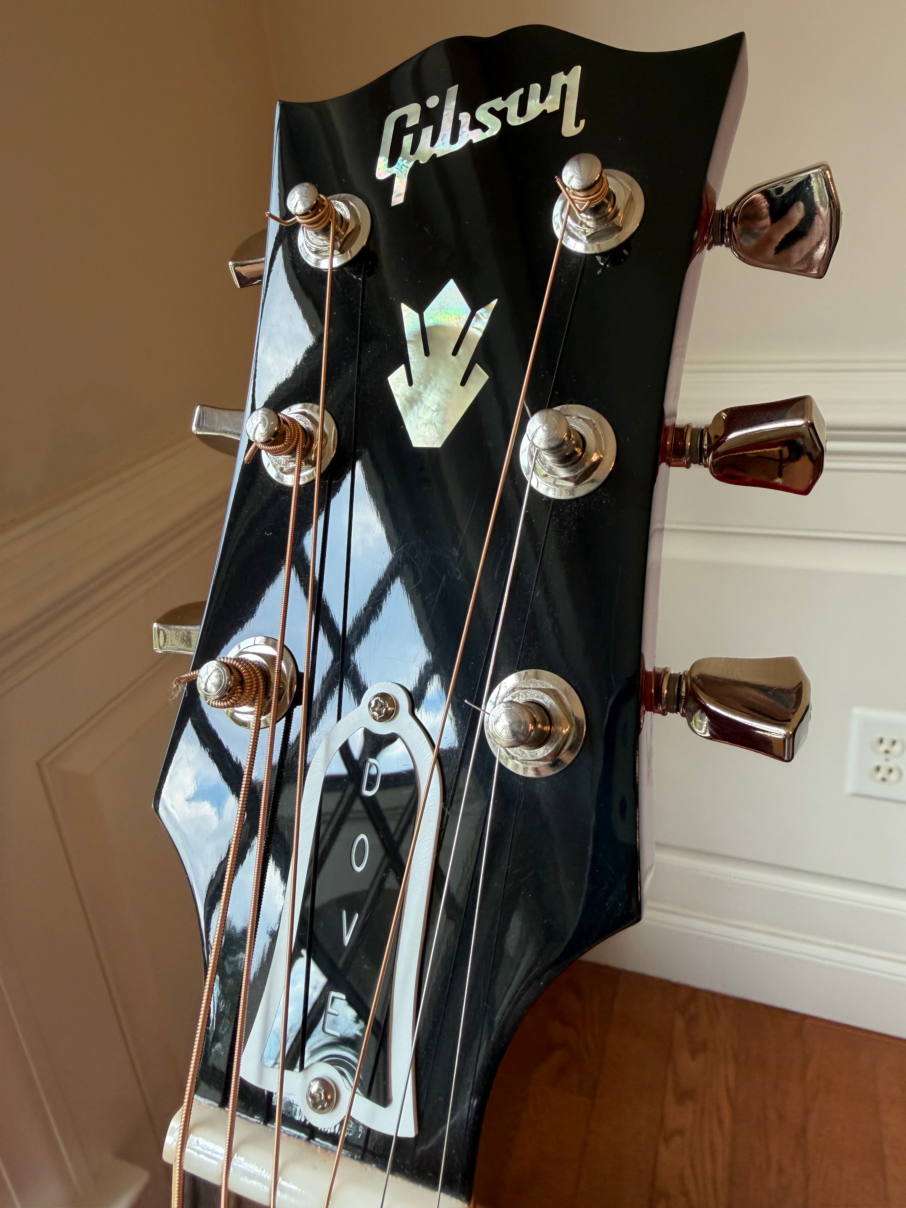 2023 Gibson Dove Original - Vintage Cherry Sunburst