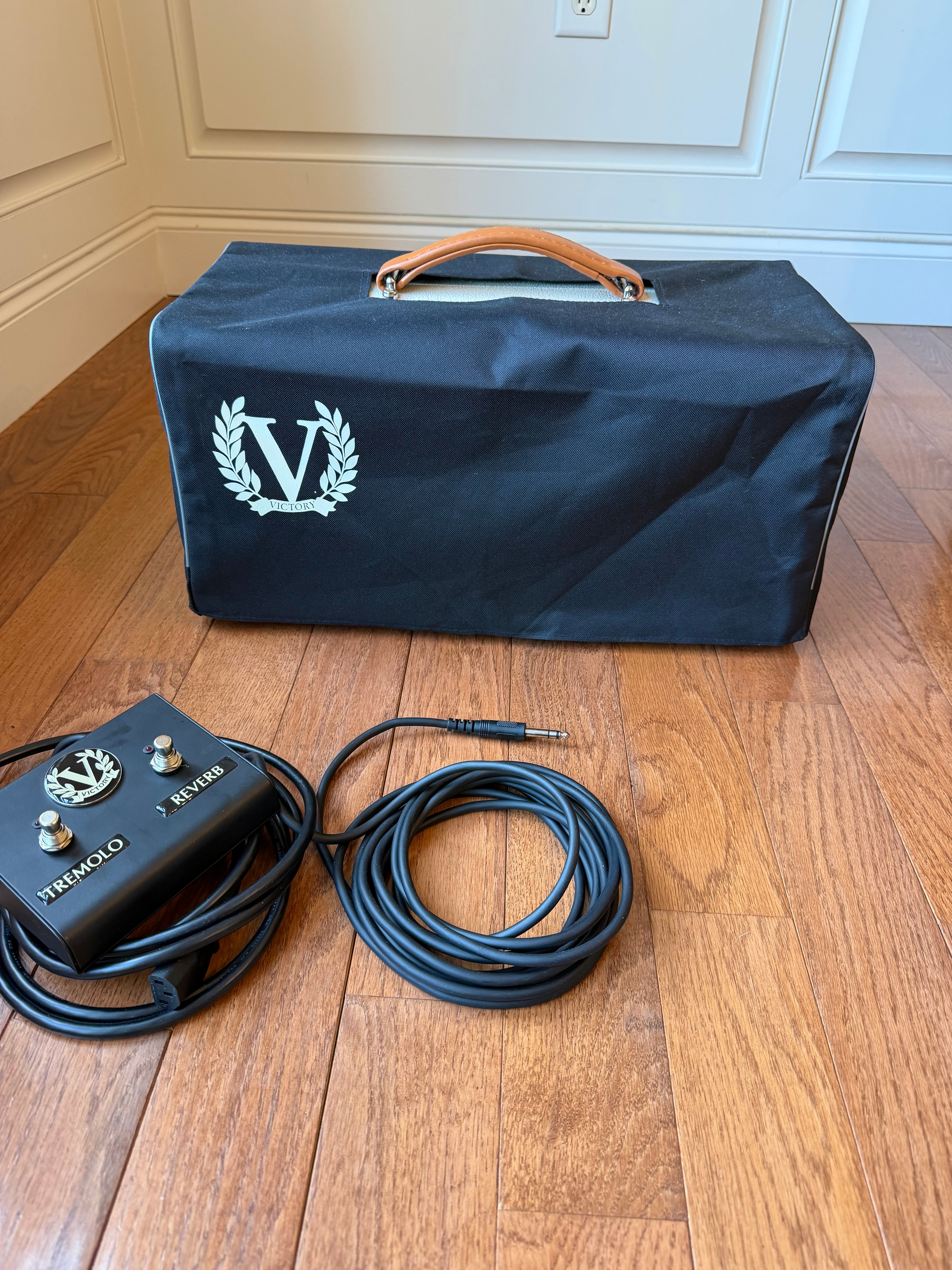 Victory Amps V40 Deluxe Heritage Series 42-Watt Guitar Head