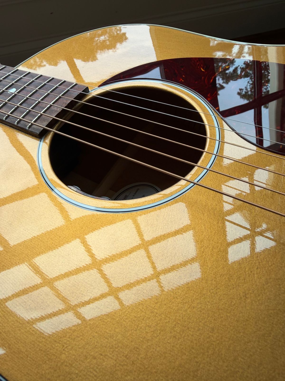 2026 Gibson J-45 Standard - Gold Top
