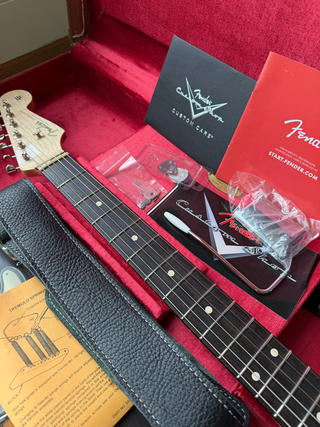 2026 Fender Custom Shop ‘60 Stratocaster NOS - 3 Color Sunburst