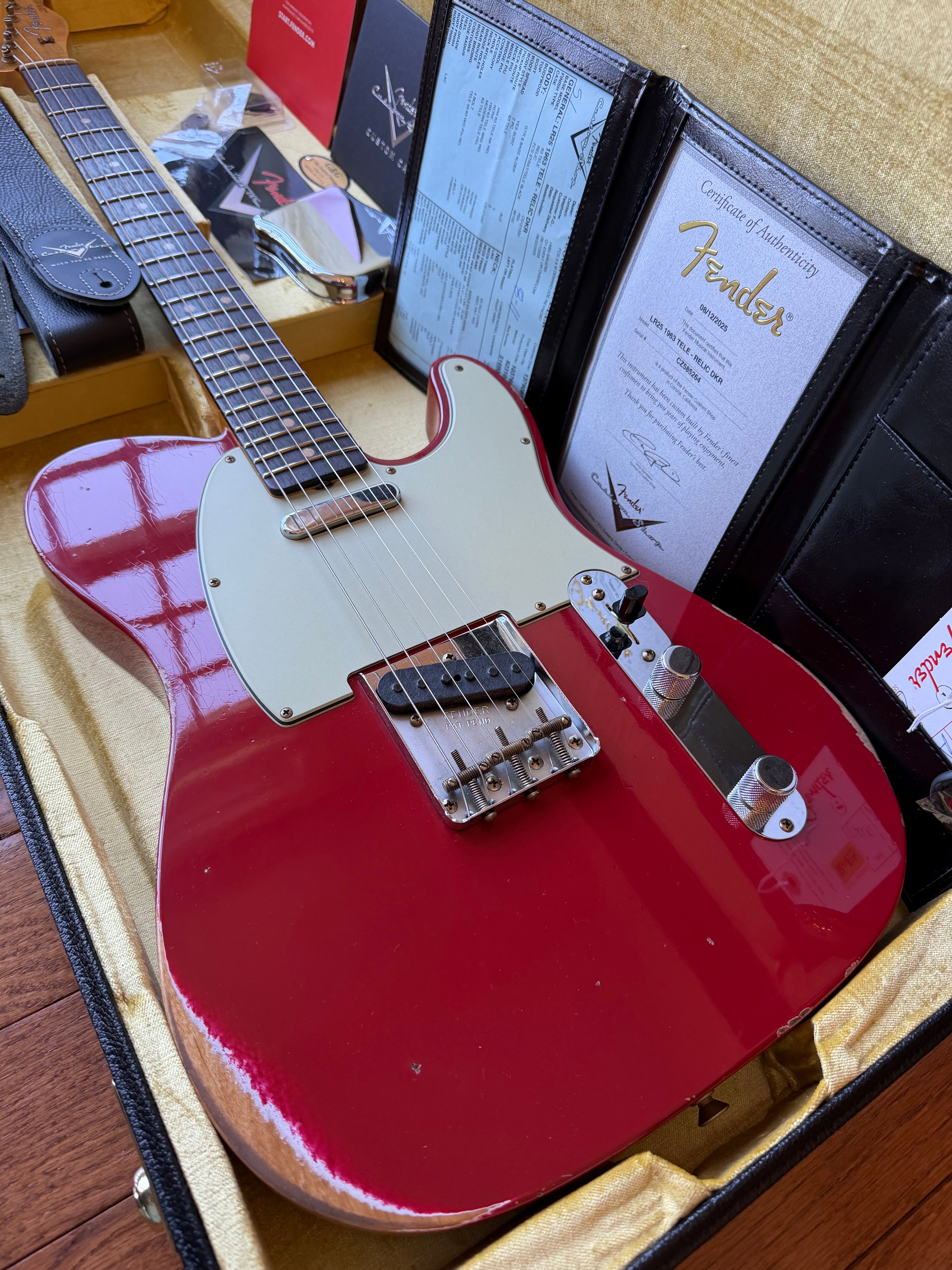 2025 Fender Custom Shop ‘63 Telecaster LR25 Relic Limited Edition - Dakota Red