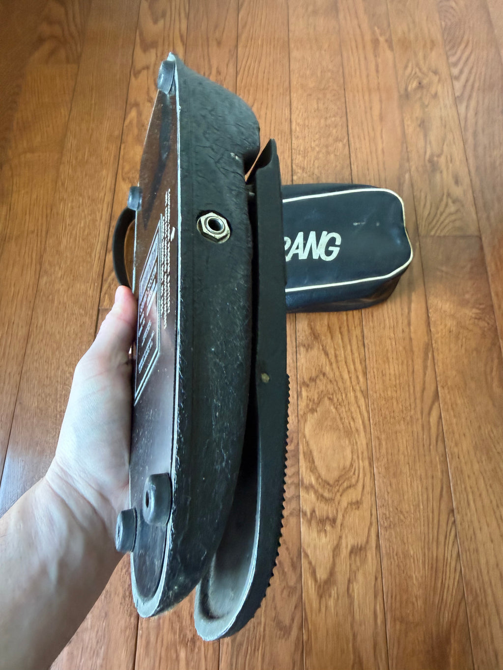 Maestro Boomerang Wah and Volume