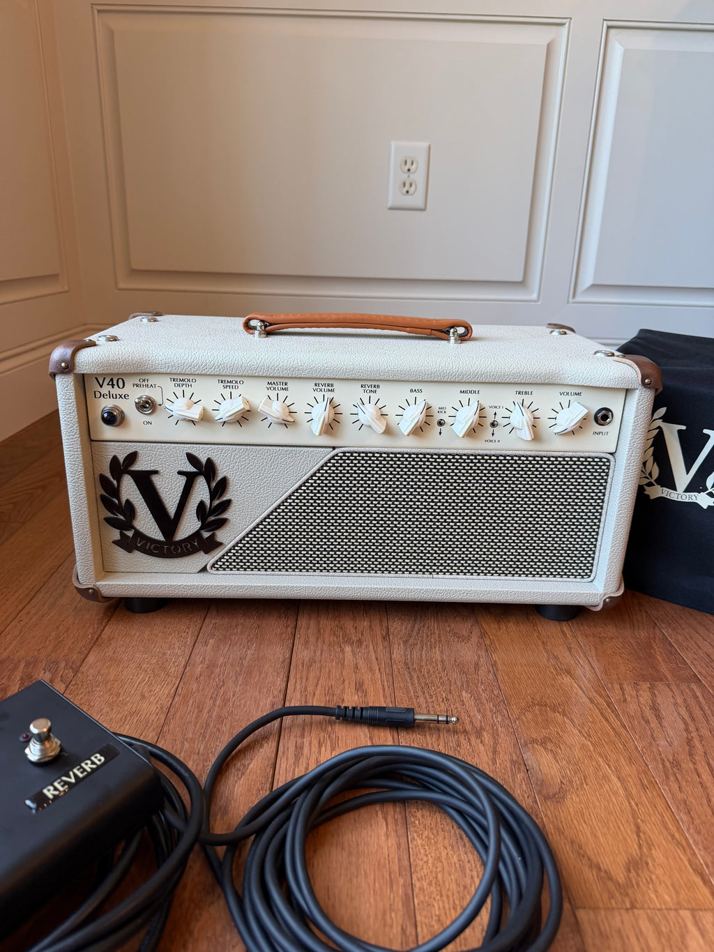 Victory Amps V40 Deluxe Heritage Series 42-Watt Guitar Head