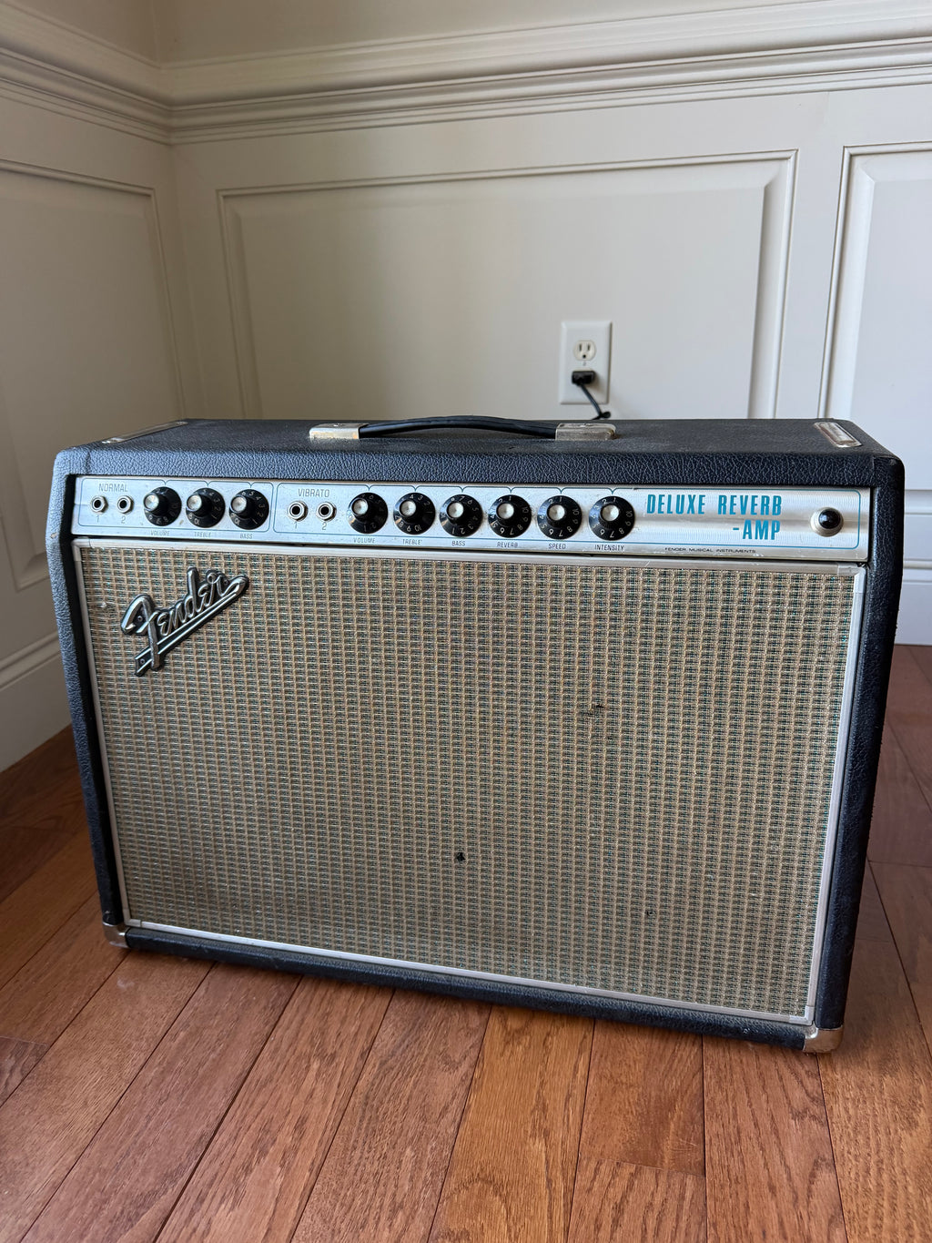1968 Fender Deluxe Reverb ‘68 Silverface Drip Edge Vintage