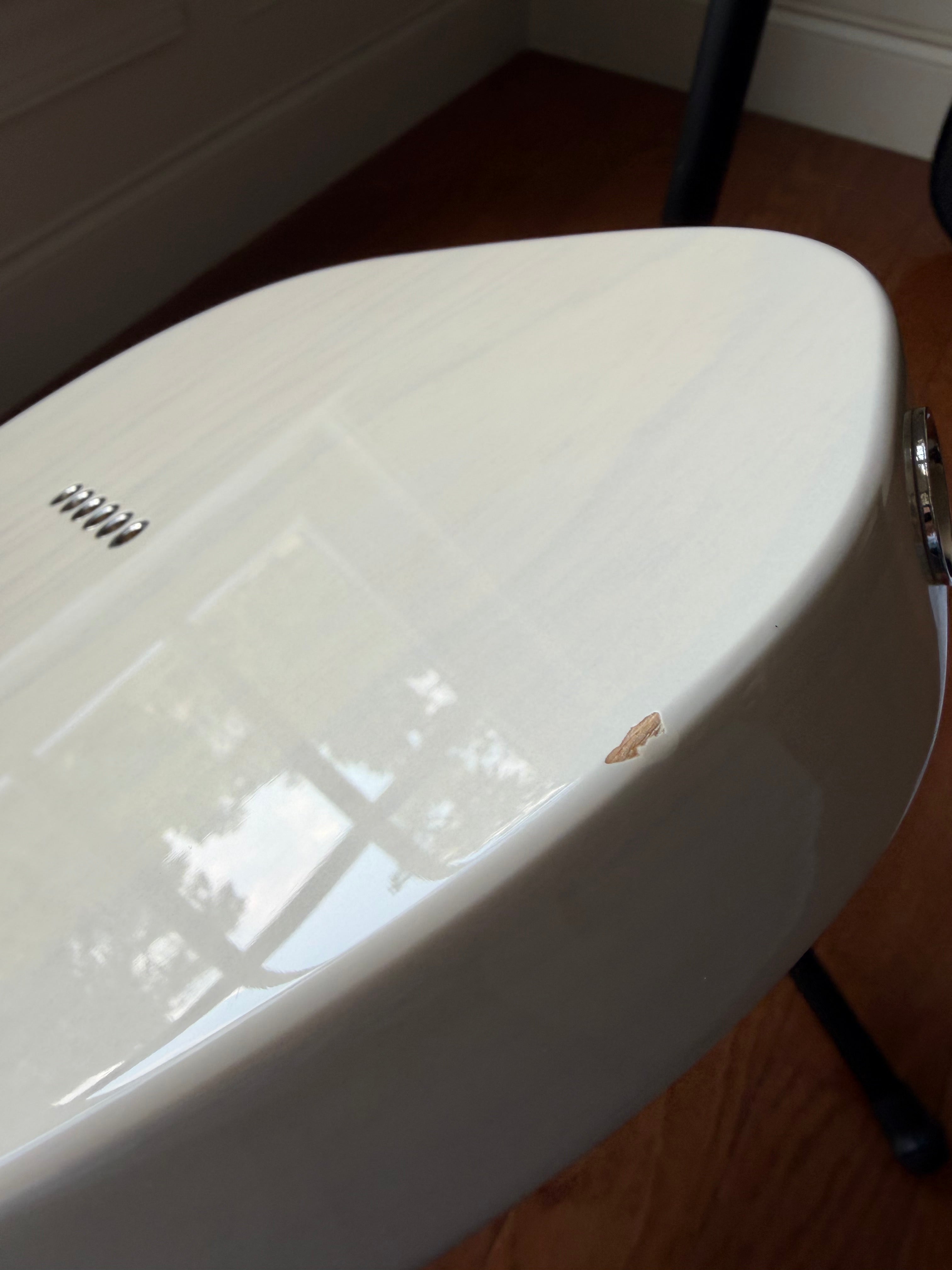2025 K-Line Truxton - Blonde White