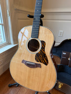 2025 Taylor 517e Gold Label Acoustic Electric Guitar