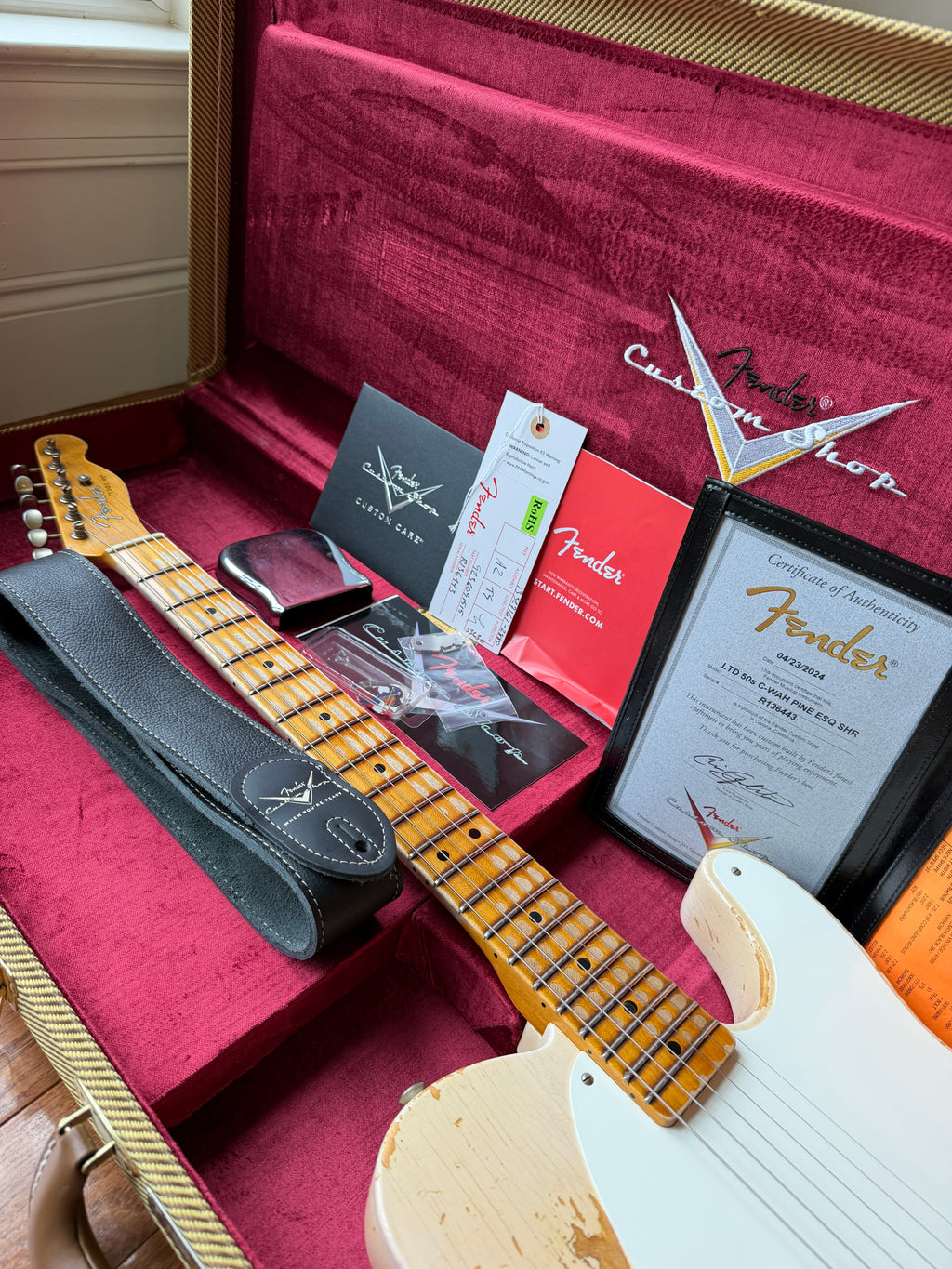 2024 Fender Custom Shop Esquire Telecaster 50s Limited Edition Super Heavy Relic - Aged White Blonde