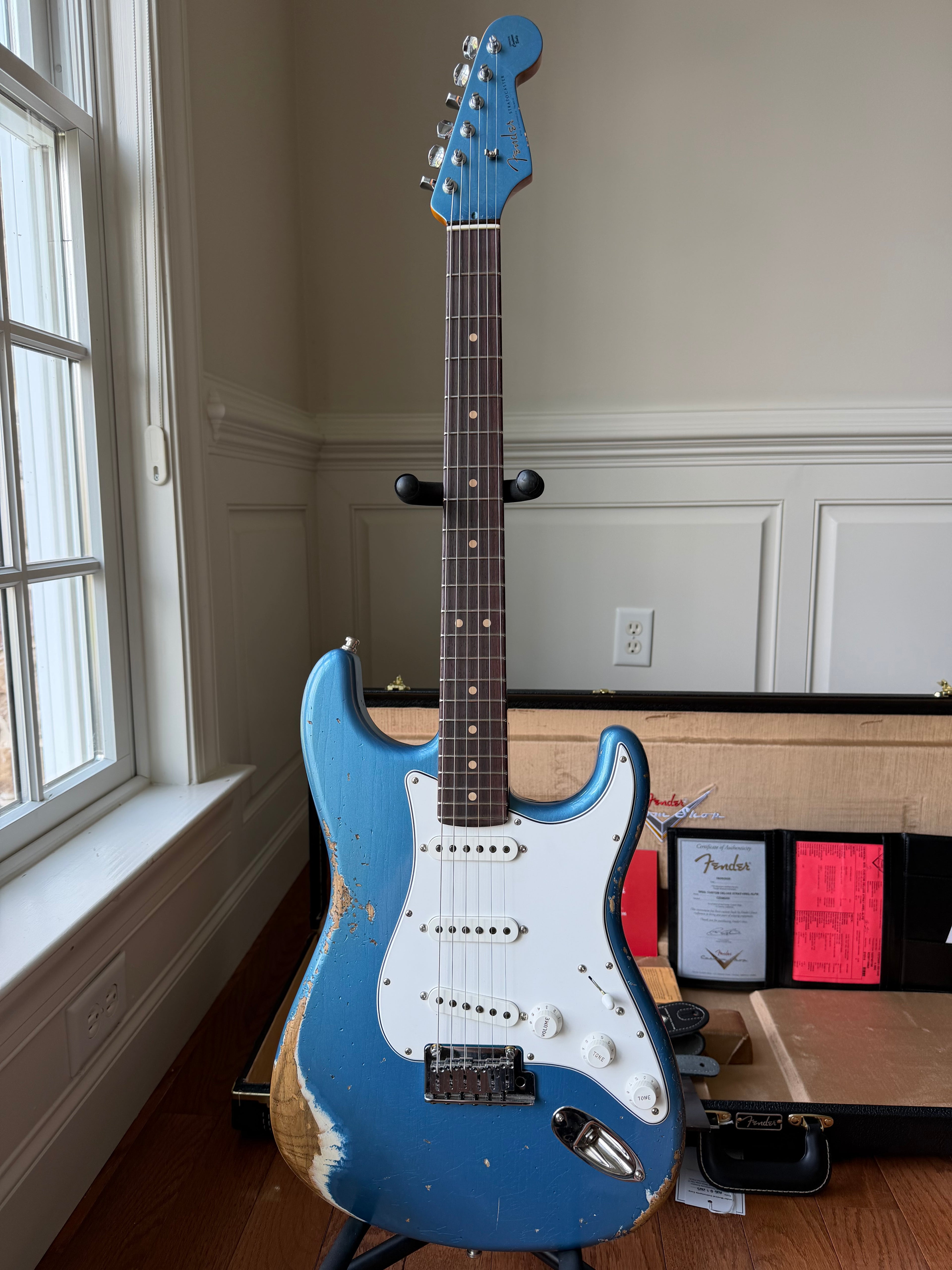 2025 Fender Custom Shop Stratocaster Custom Deluxe SR25 Matching Headstock Heavy Relic - Aged Lake Placid Blue