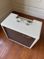 Gibson Falcon 5 7-Watt 1x10" Guitar Combo - Cream Bronco Vinyl with Oxblood Grille