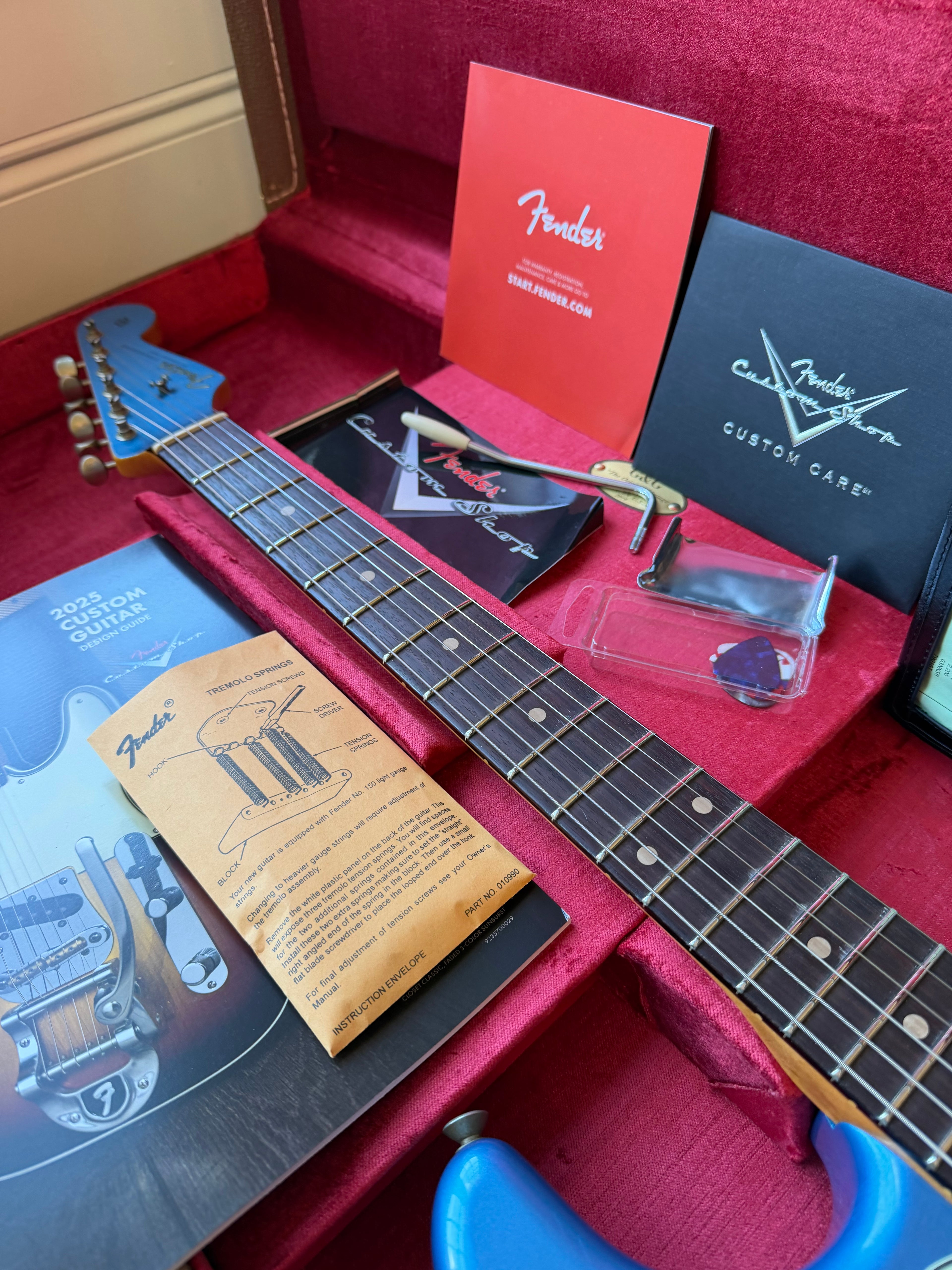 2025 Fender Custom Shop '60 Stratocaster LR25 Relic Limited Edition Matching Headstock - Aged Lake Placid Blue - Image 19