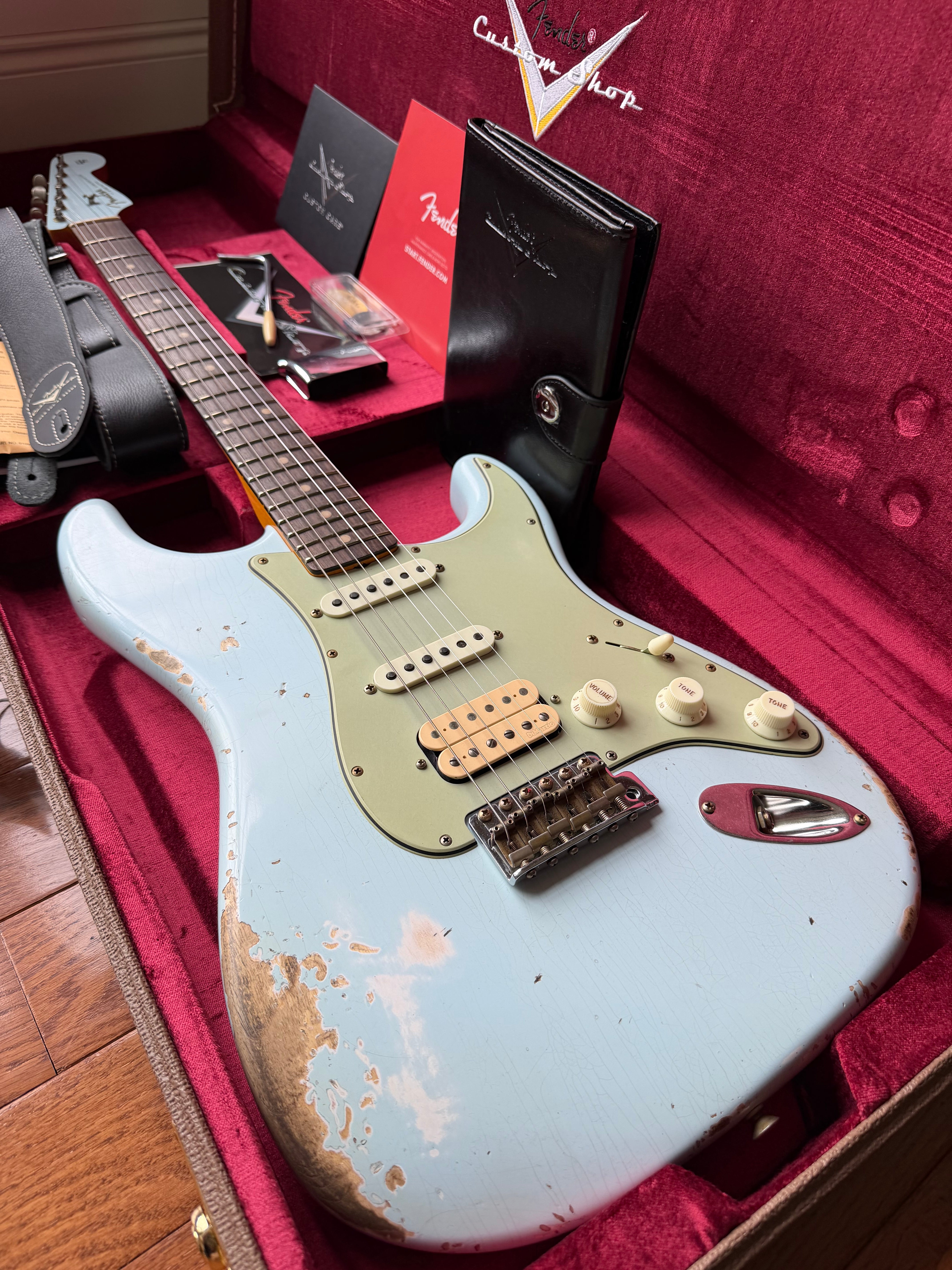 2026 Fender Custom Shop ‘62 Stratocaster 6.6 lbs HSS Heavy Relic - Sonic Blue