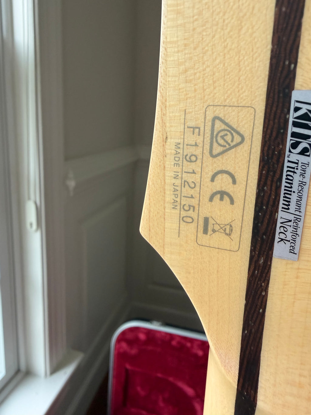 2019 Ibanez Prestige RGD7UCS 7 String - Invisible Shadow Black