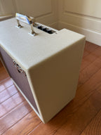 Gibson Falcon 5 7-Watt 1x10" Guitar Combo - Cream Bronco Vinyl with Oxblood Grille