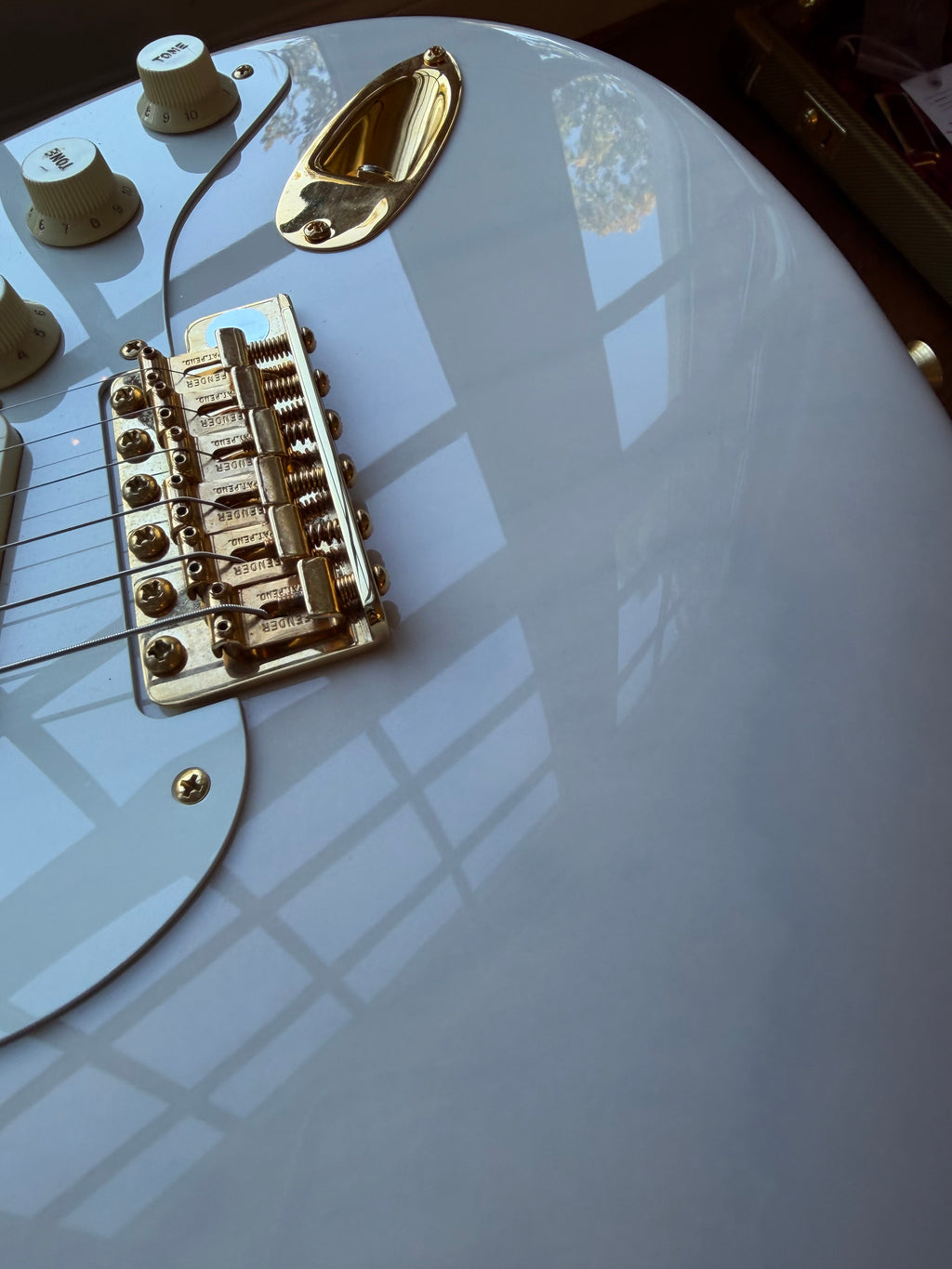 2025 Fender Limited Edition American Vintage II ‘57 Stratocaster - White Blonde