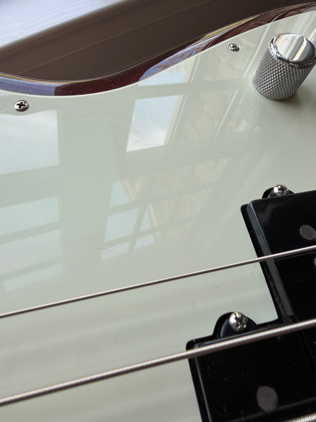 2019 Fender American Ultra Precision Bass - Mocha Burst