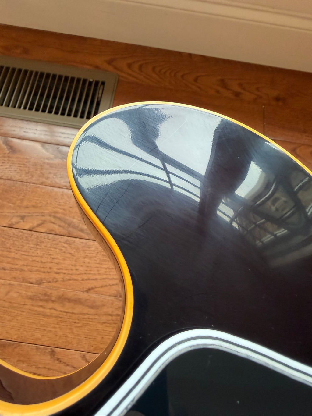 2026 Gibson Custom Shop ‘62 ES-330 VOS - Vintage Burst