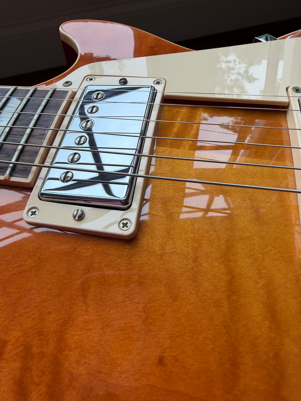 2013 Gibson Les Paul Traditional Plus AA Flame Top - Light Burst