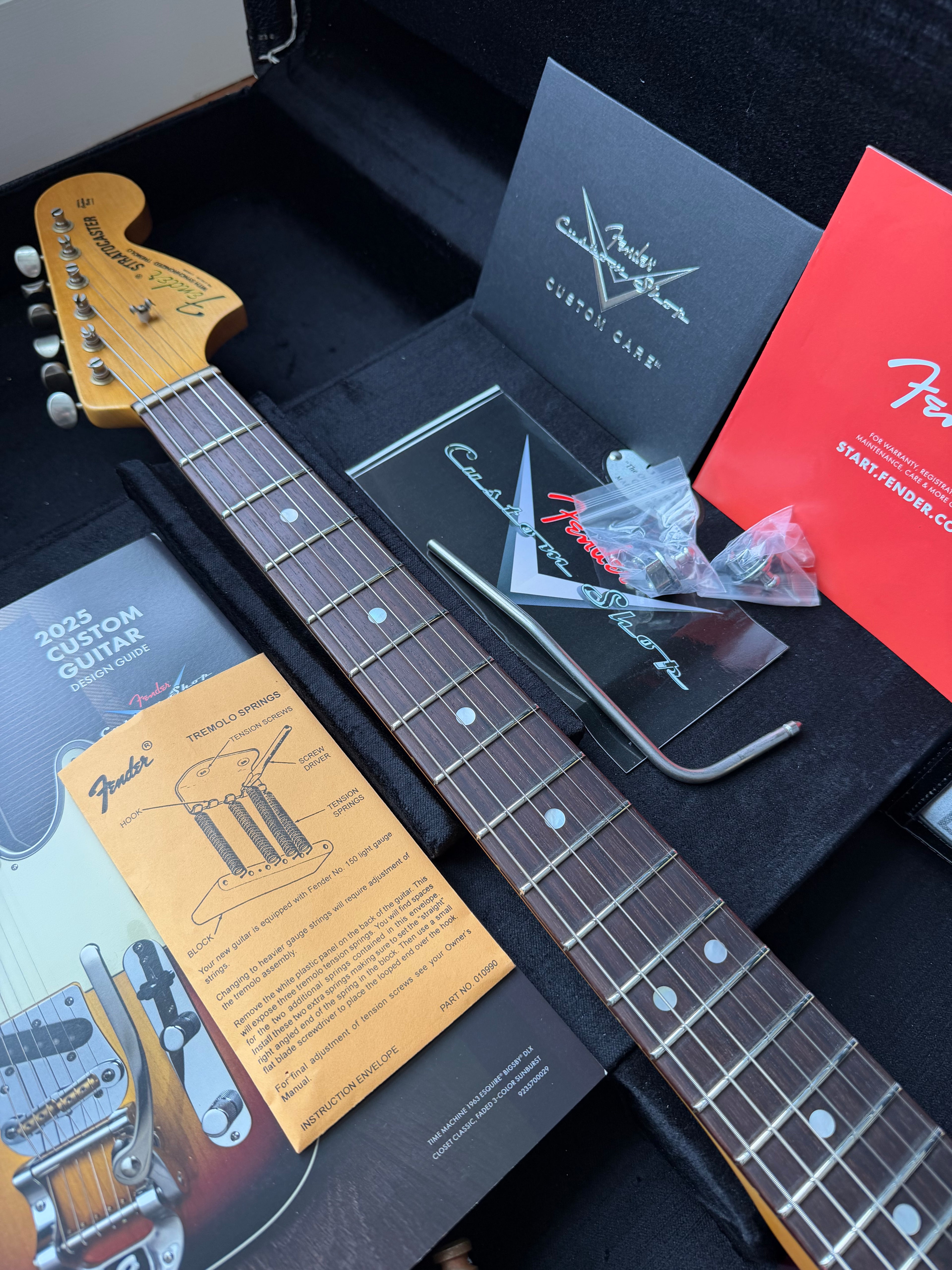 2026 Fender Custom Shop Stratocaster Pro W25 Relic - Candy Apple Red - Image 22