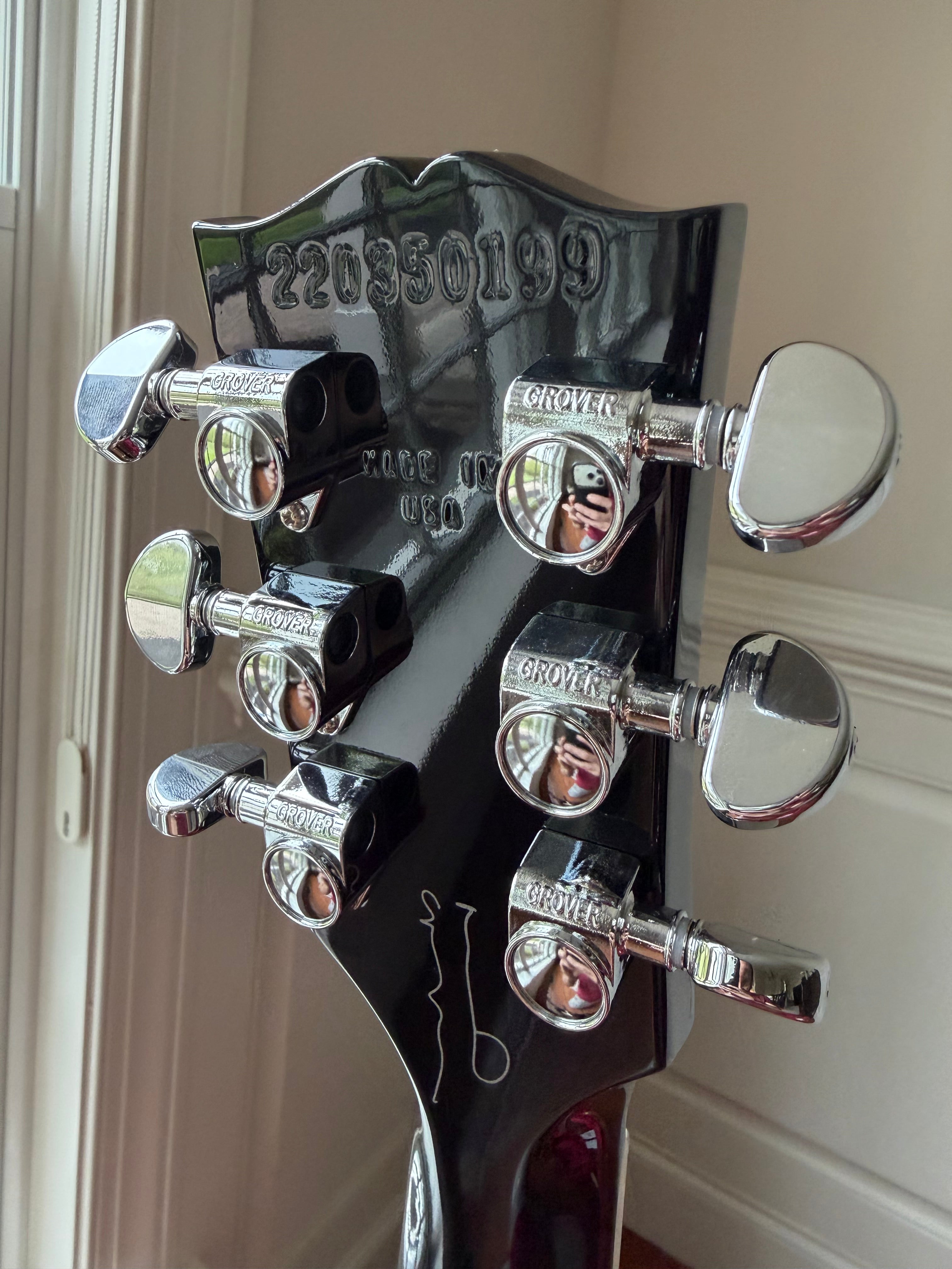 2025 Gibson Les Paul Standard Noel Gallagher Signature - Ebony Black