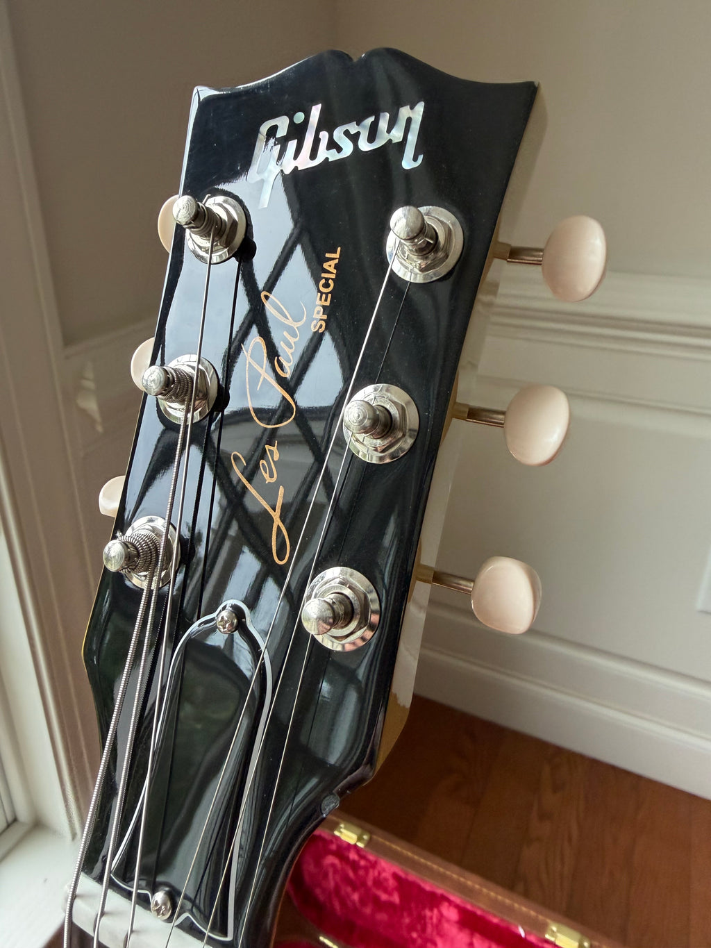 2024 Gibson Les Paul Special - TV Yellow