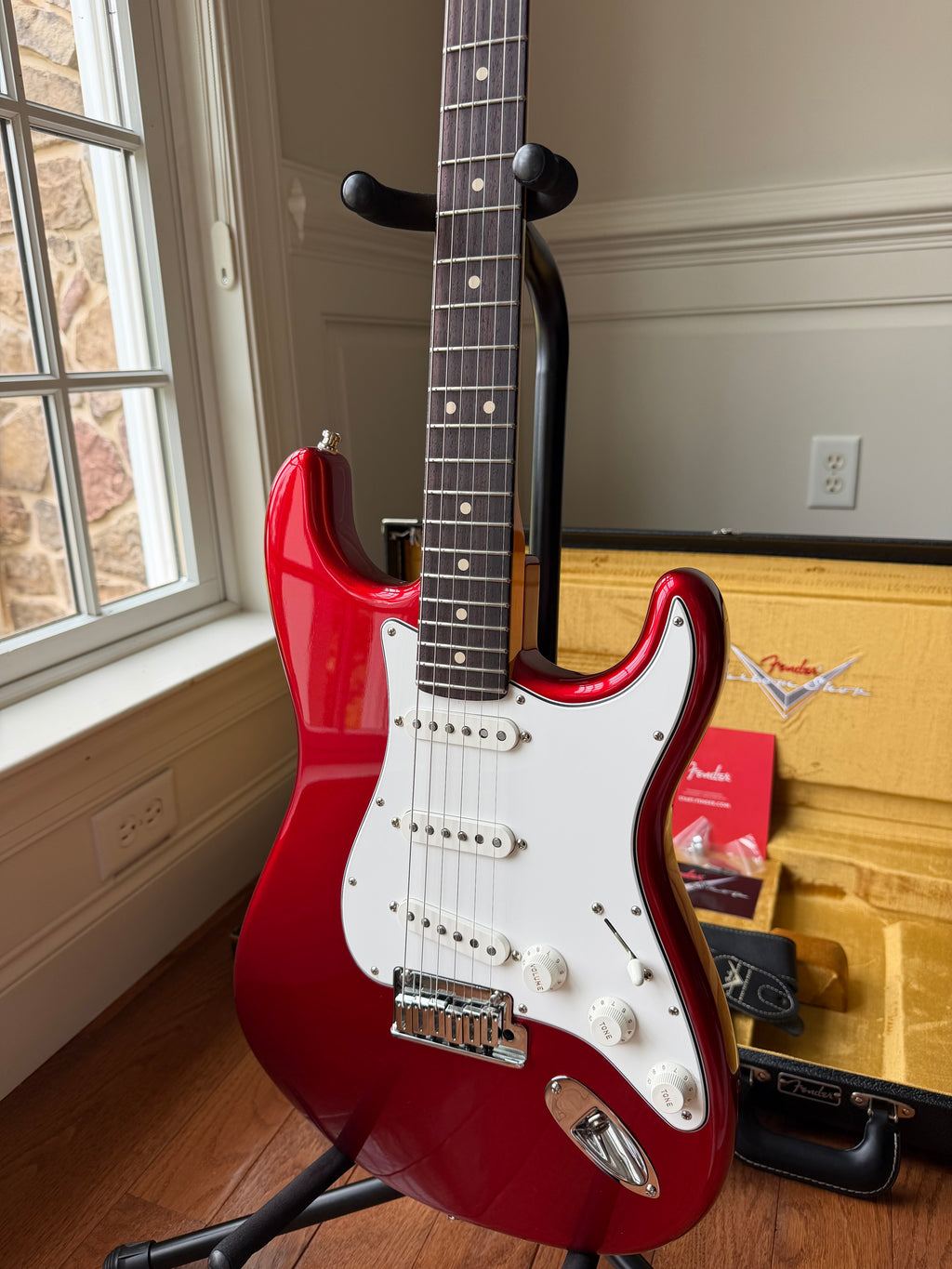 2025 Fender Custom Shop Stratocaster Custom Deluxe W25 Limited NOS - Candy Apple Red