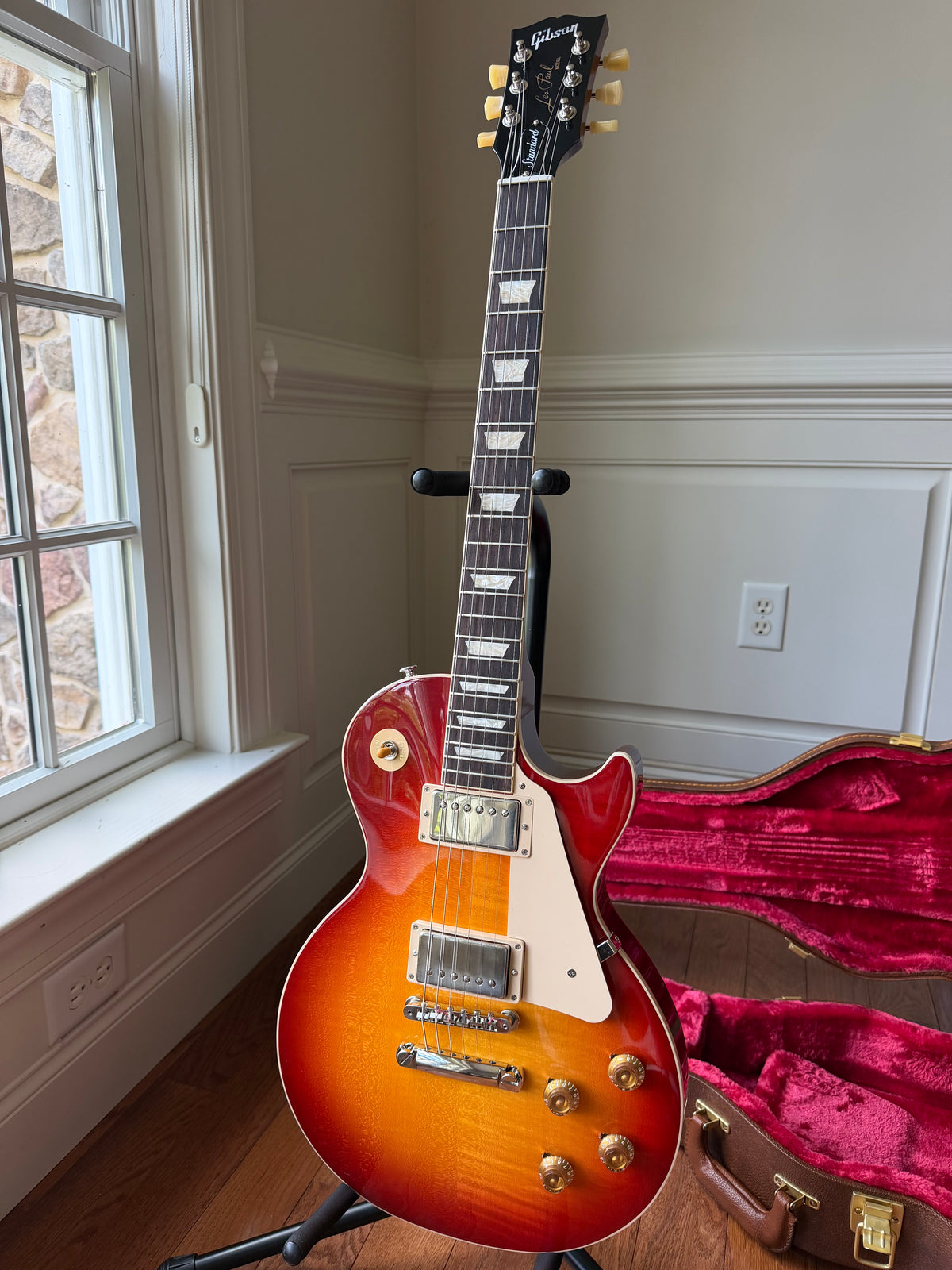 2026 Gibson Les Paul Standard 50s Figured Top - Heritage Cherry Sunburst