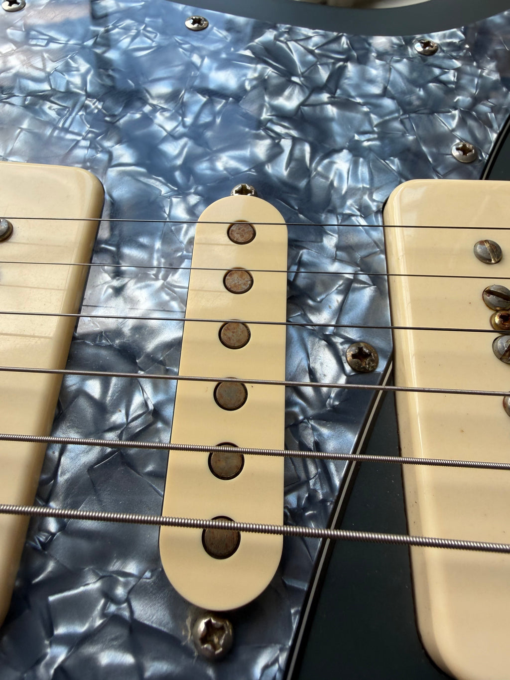 D'Angelico Deluxe Bob Weir Bedford - Matte Stone