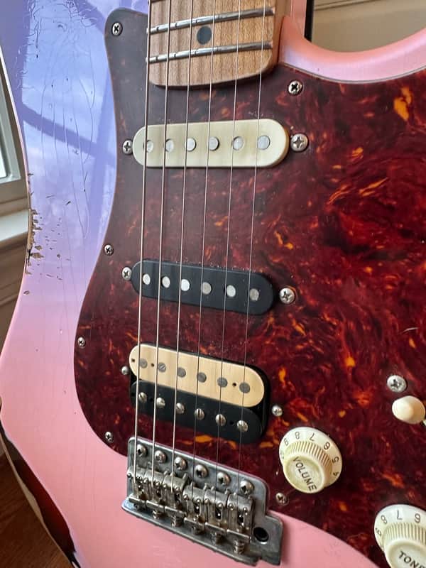 LsL Instruments Saticoy HSS Keyara - Ice Pink Over 3-Tone Sunburst