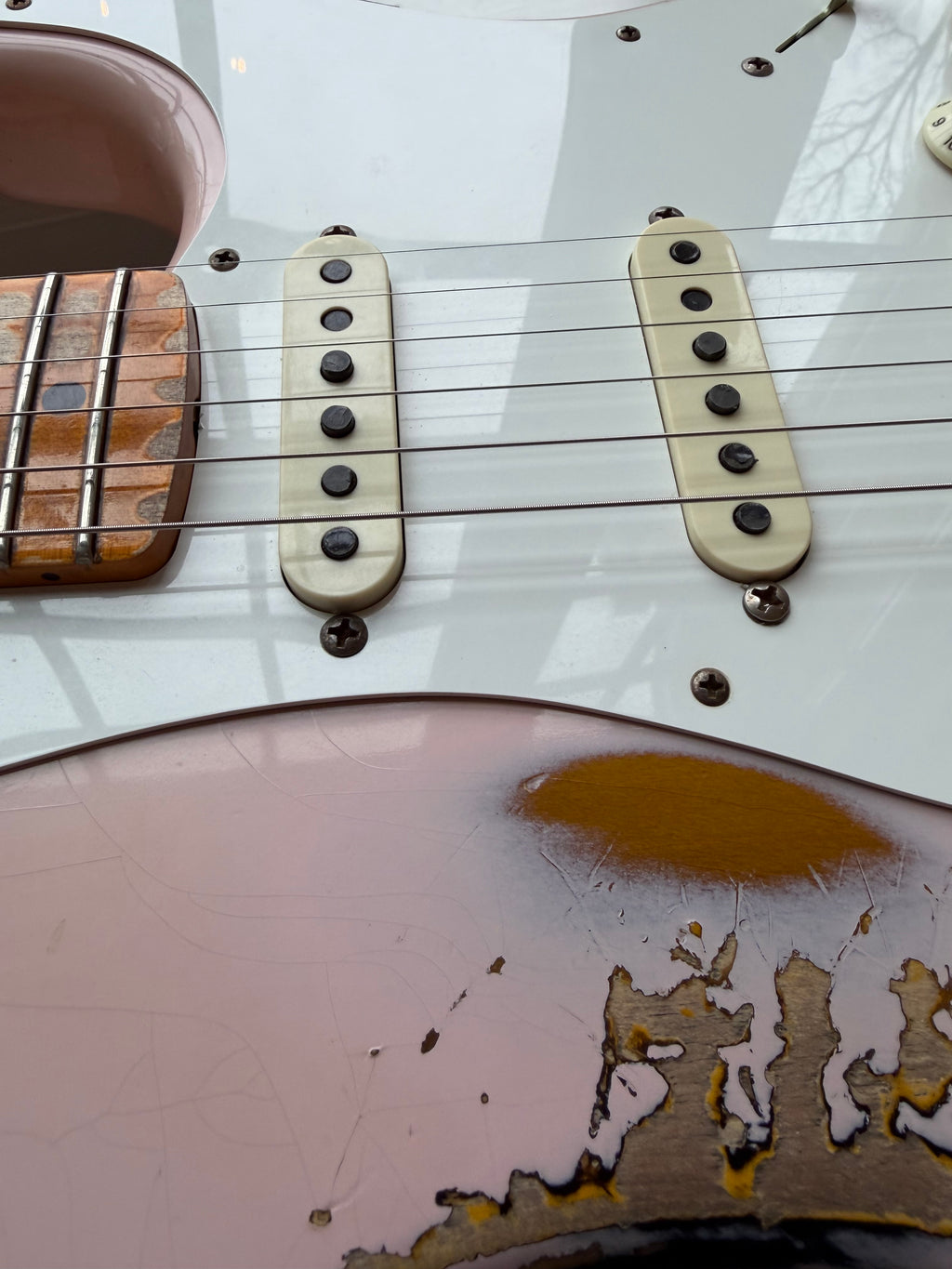2022 Fender Custom Shop '56 Stratocaster Heavy Relic - Shell Pink Over 2 Color Sunburst - Image 13