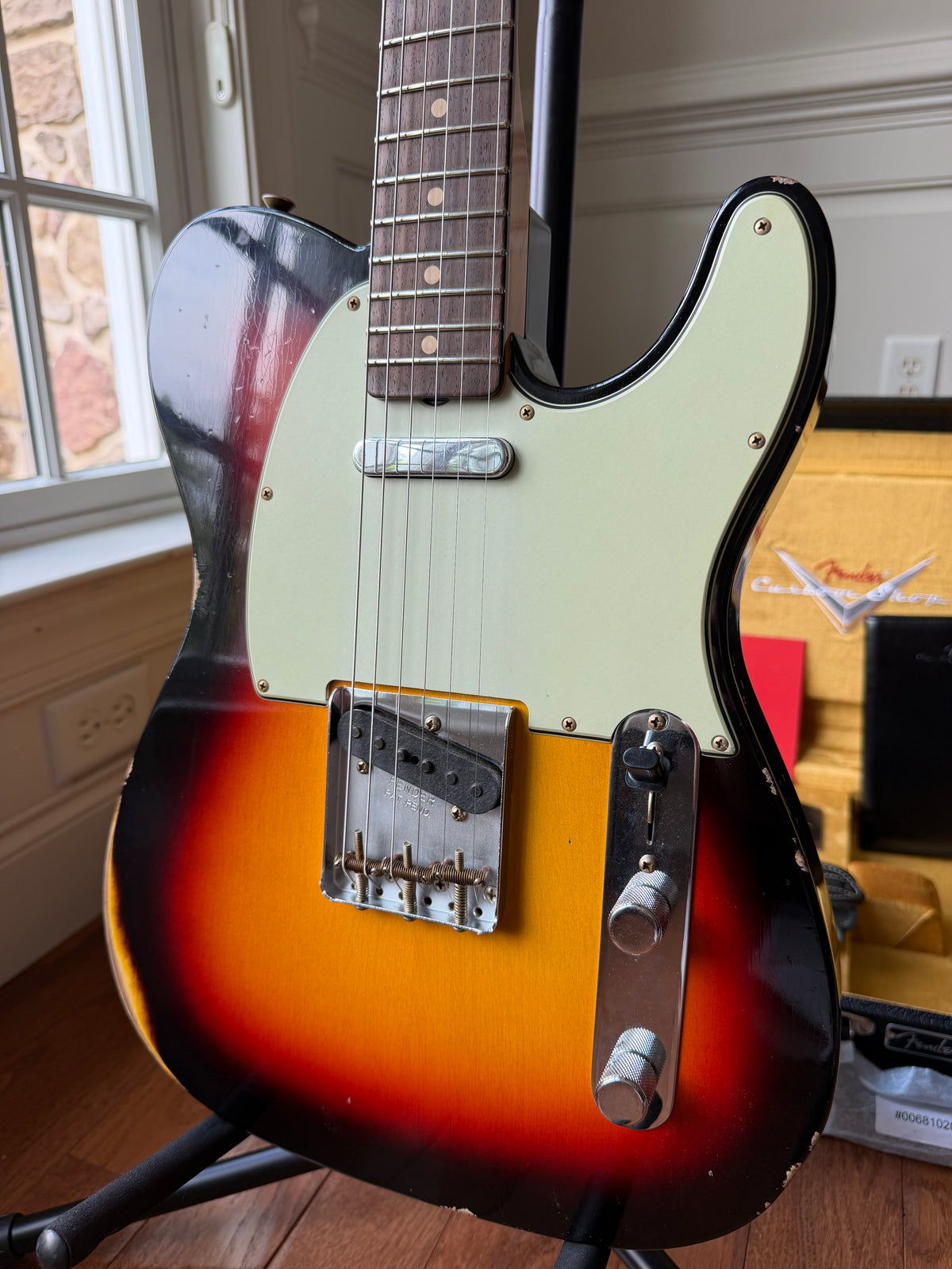 2025 Fender Custom Shop ‘63 Telecaster LR25 Relic Limited Edition - 3 Color Sunburst