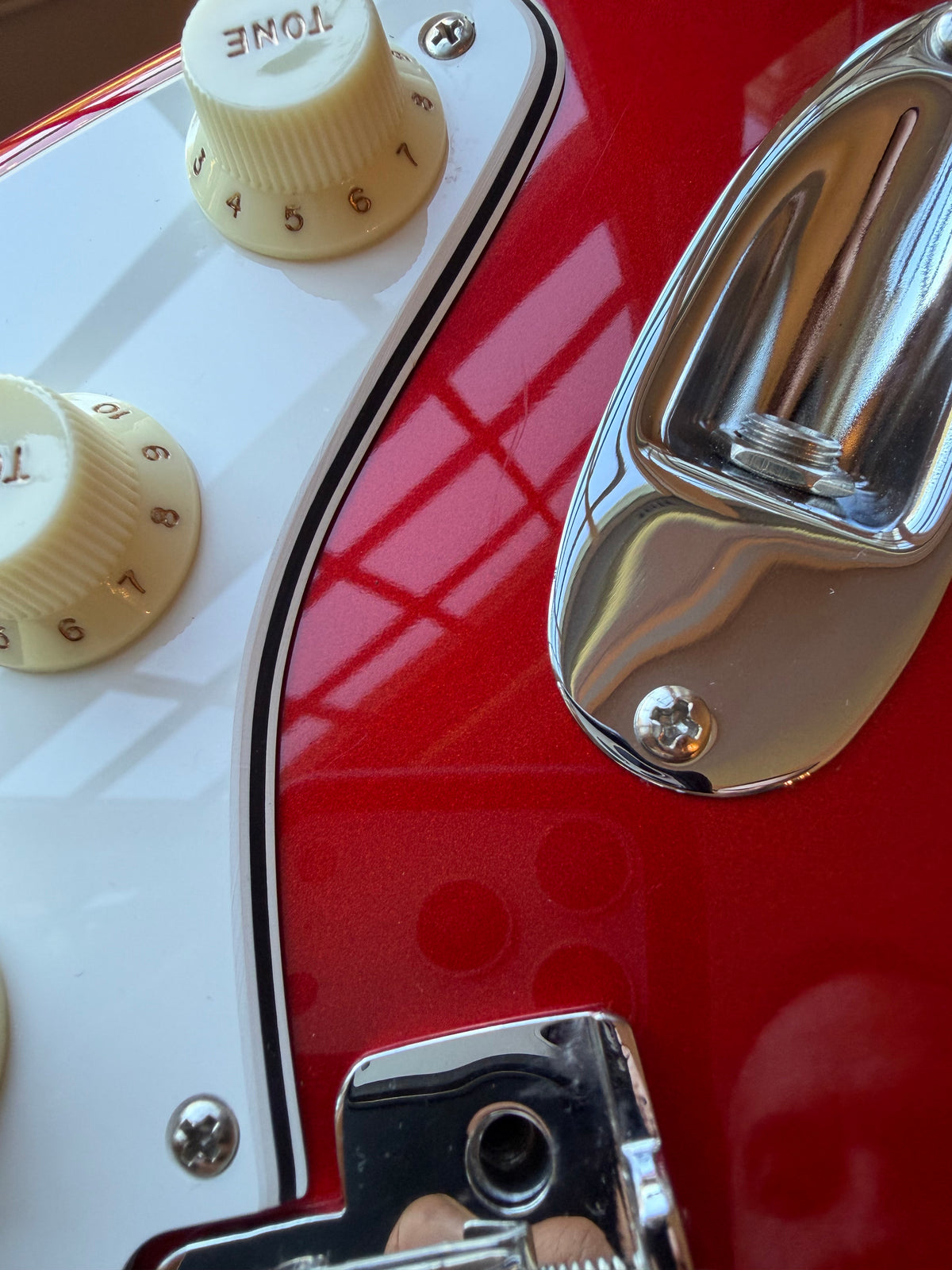2025 Fender American Vintage II ‘65 Stratocaster - Candy Apple Red