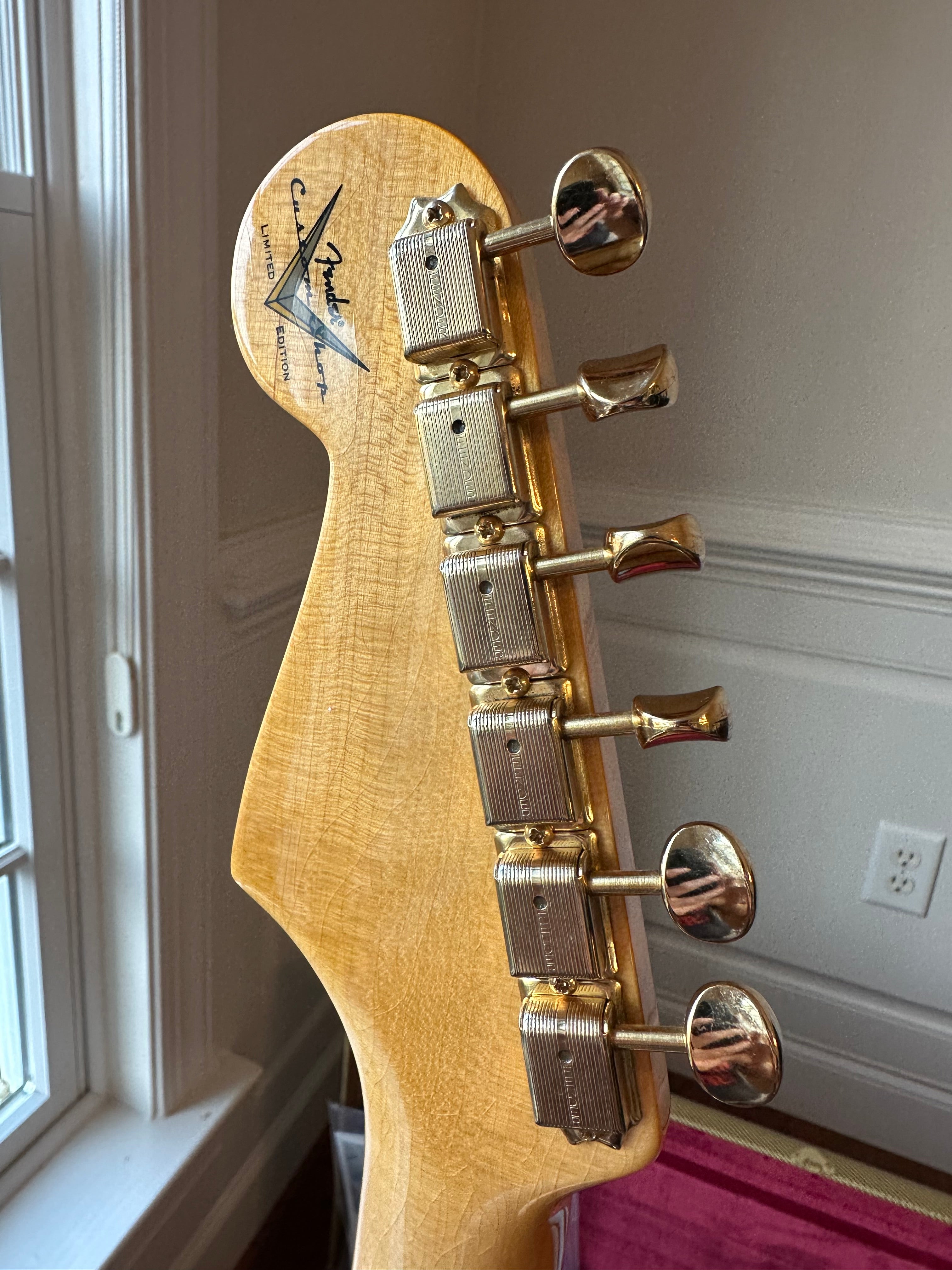 2025 Fender Custom Shop '54 Stratocaster B4 70th Anniversary Deluxe Closer Classic - Shell Pink - Image 9