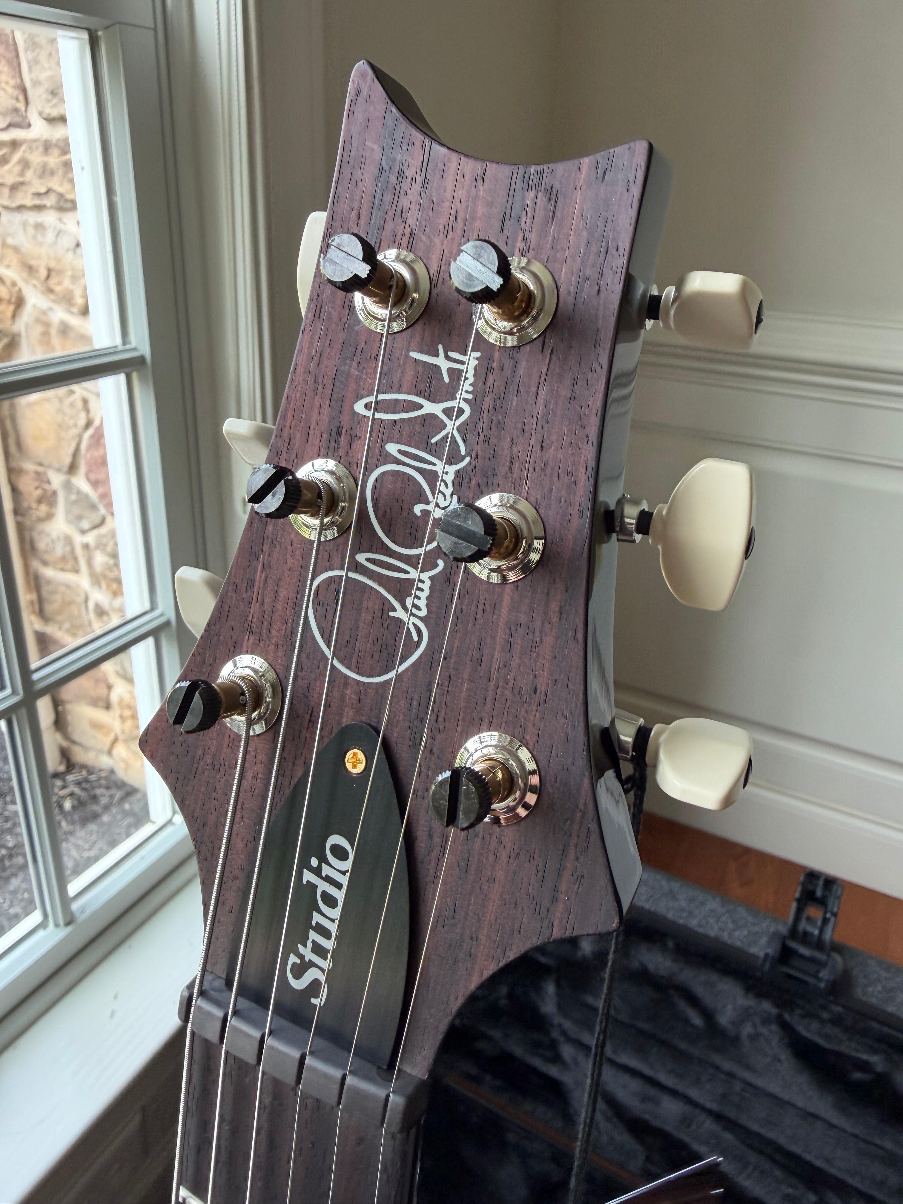 2025 PRS Studio 22 10 Top - Faded Whale Blue