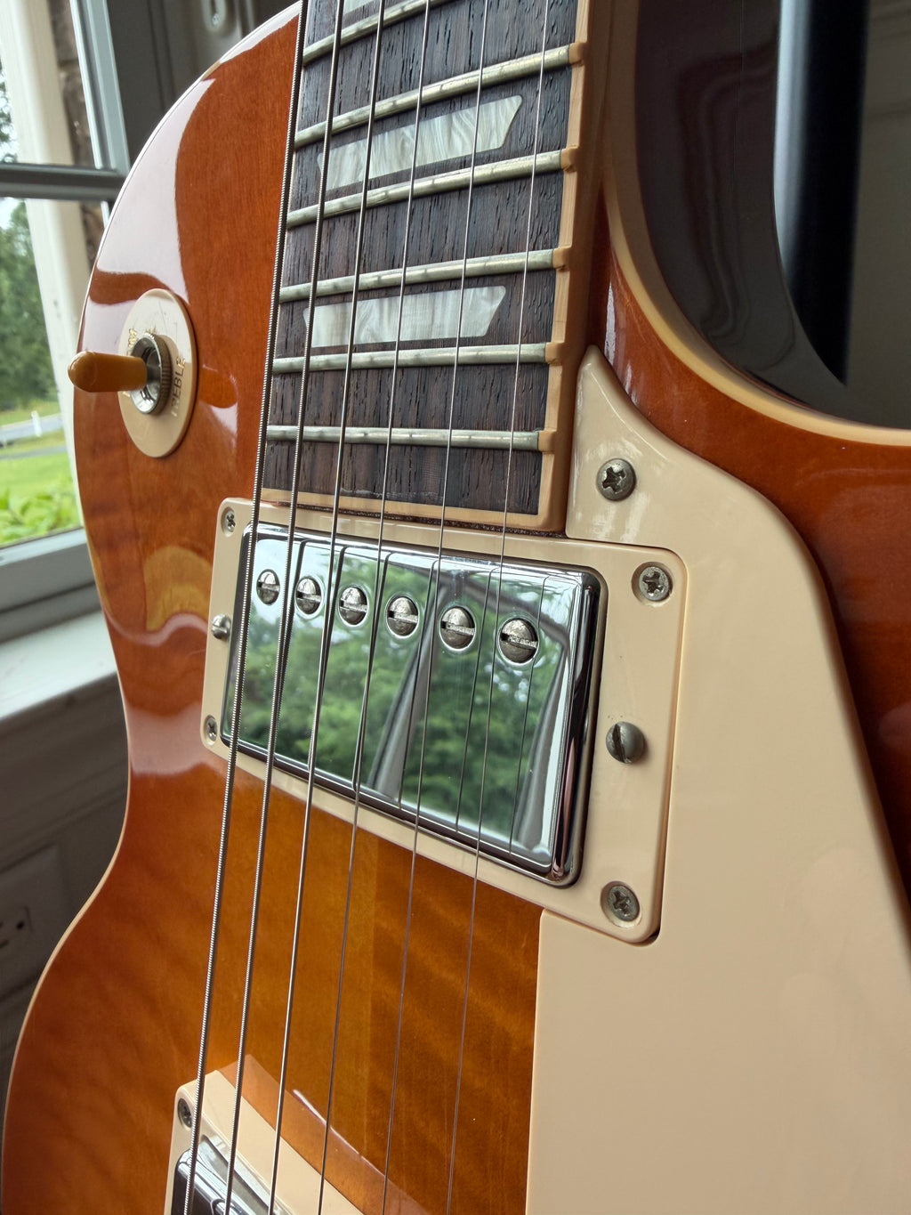2013 Gibson Les Paul Traditional Plus AA Flame Top - Light Burst