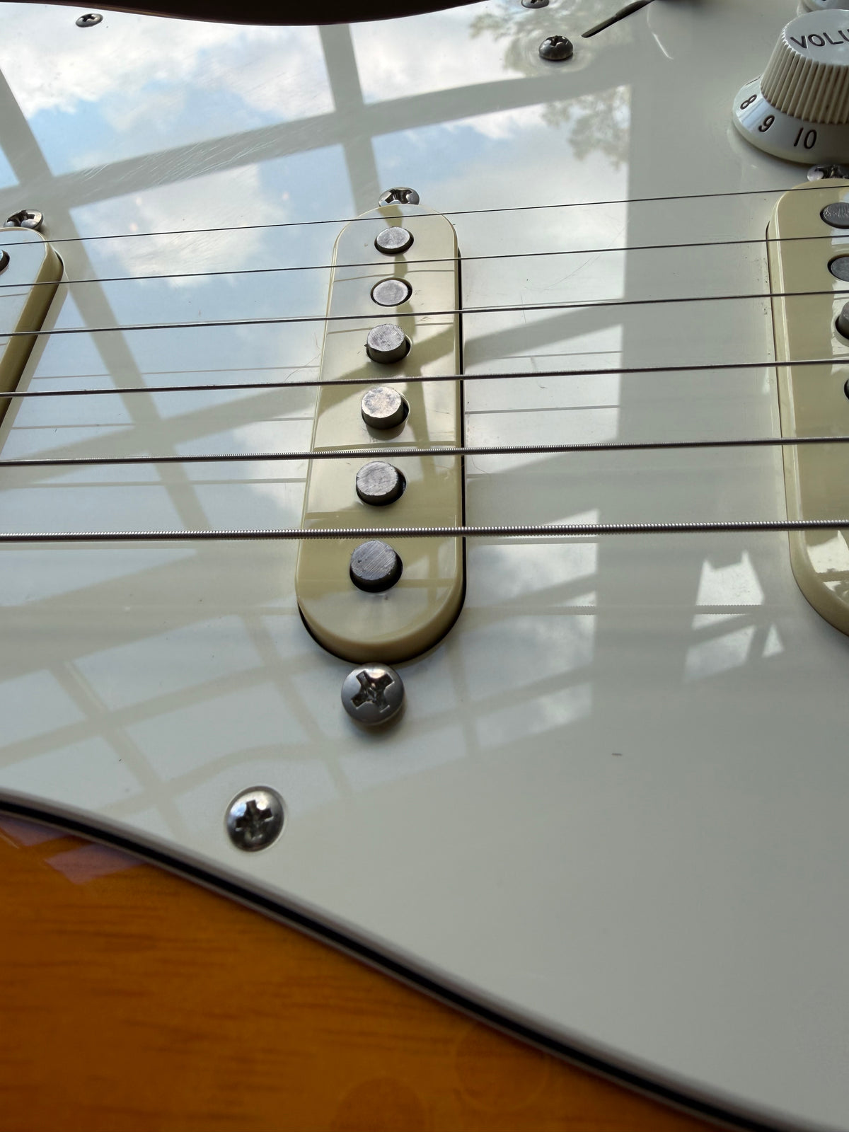 2016 Fender American Professional Stratocaster - Sienna Sunburst