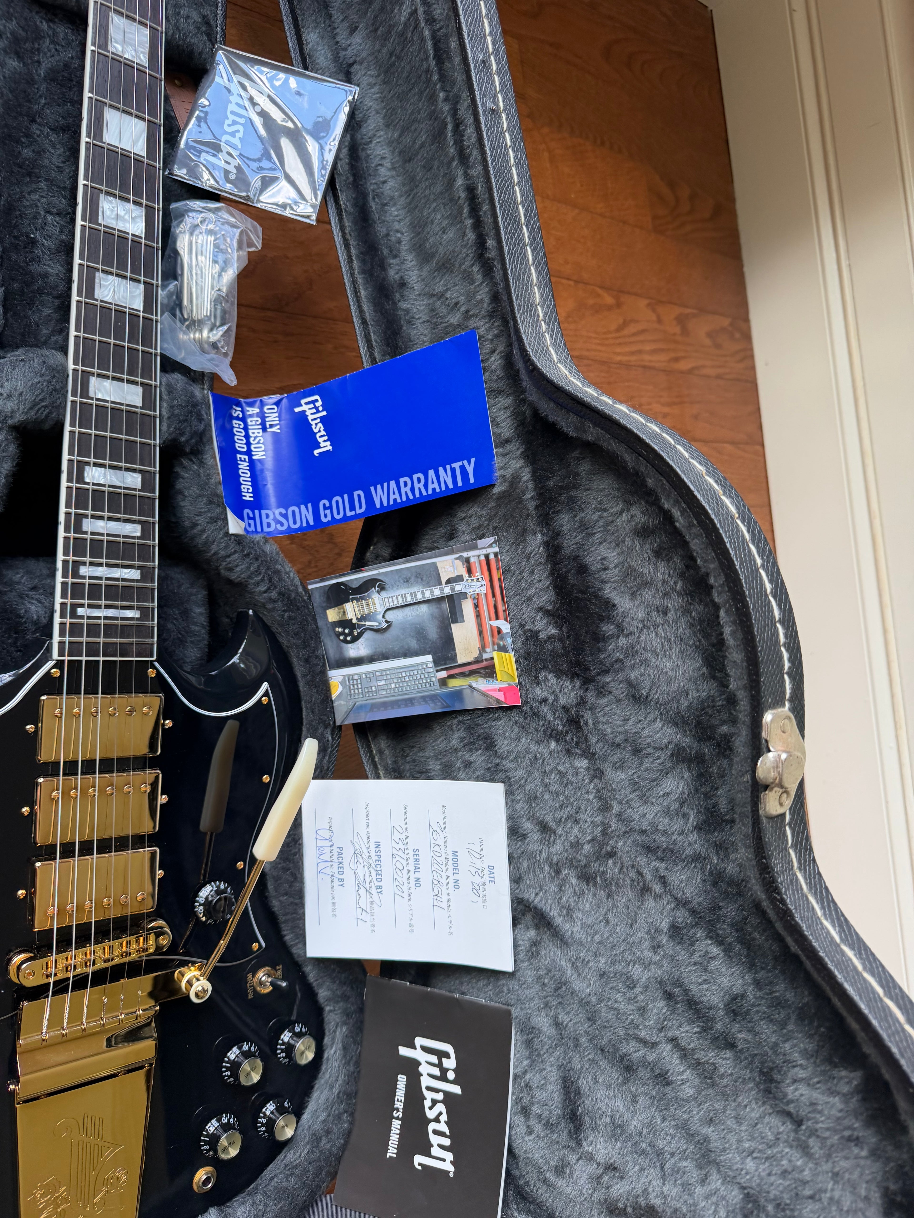 2020 Gibson Kirk Douglas SG Custom - Ebony Black