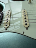 2025 Fender American Professional II Stratocaster Rosewood Fretboard - Mystic Surf Green