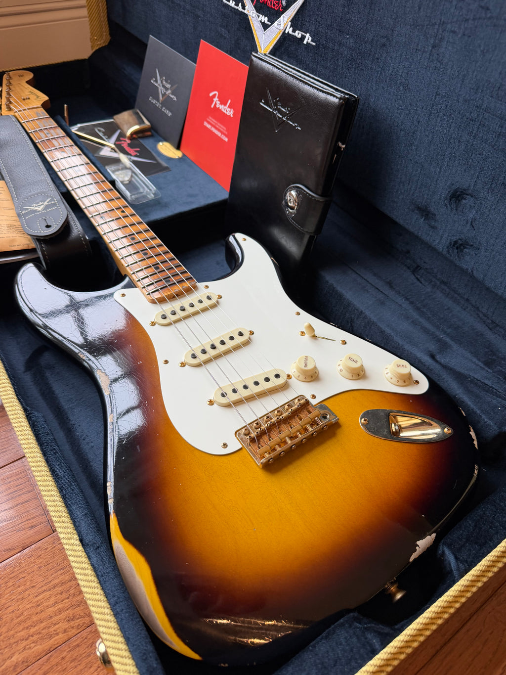2025 Fender Custom Shop ‘57 Stratocaster S23 Gold Hardware Relic LTD - Faded Aged 2 Color Sunburst