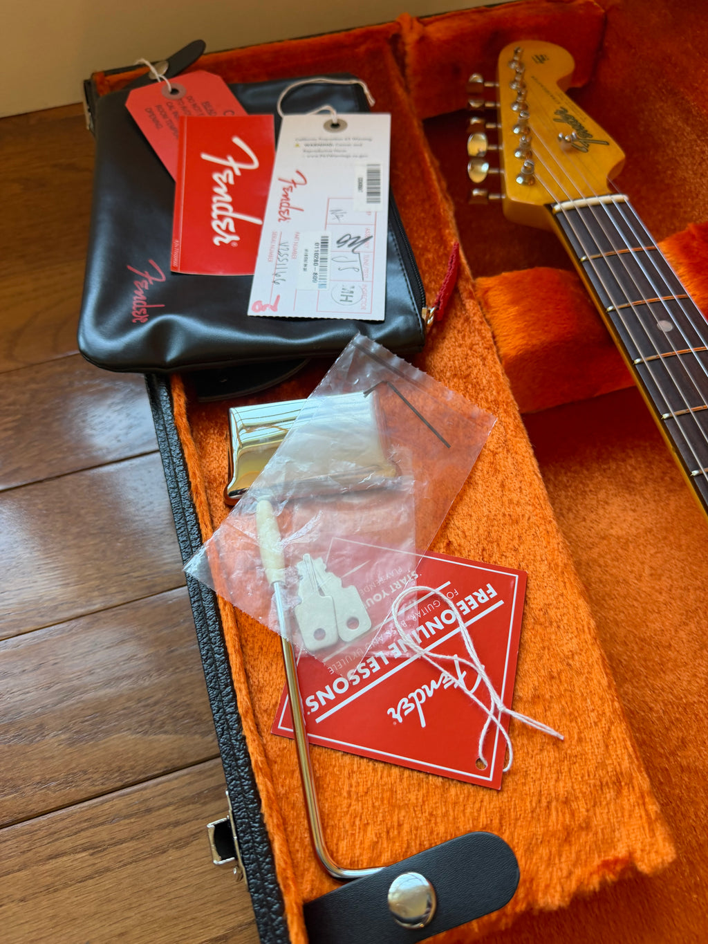 2025 Fender American Vintage II ‘65 Stratocaster - Candy Apple Red