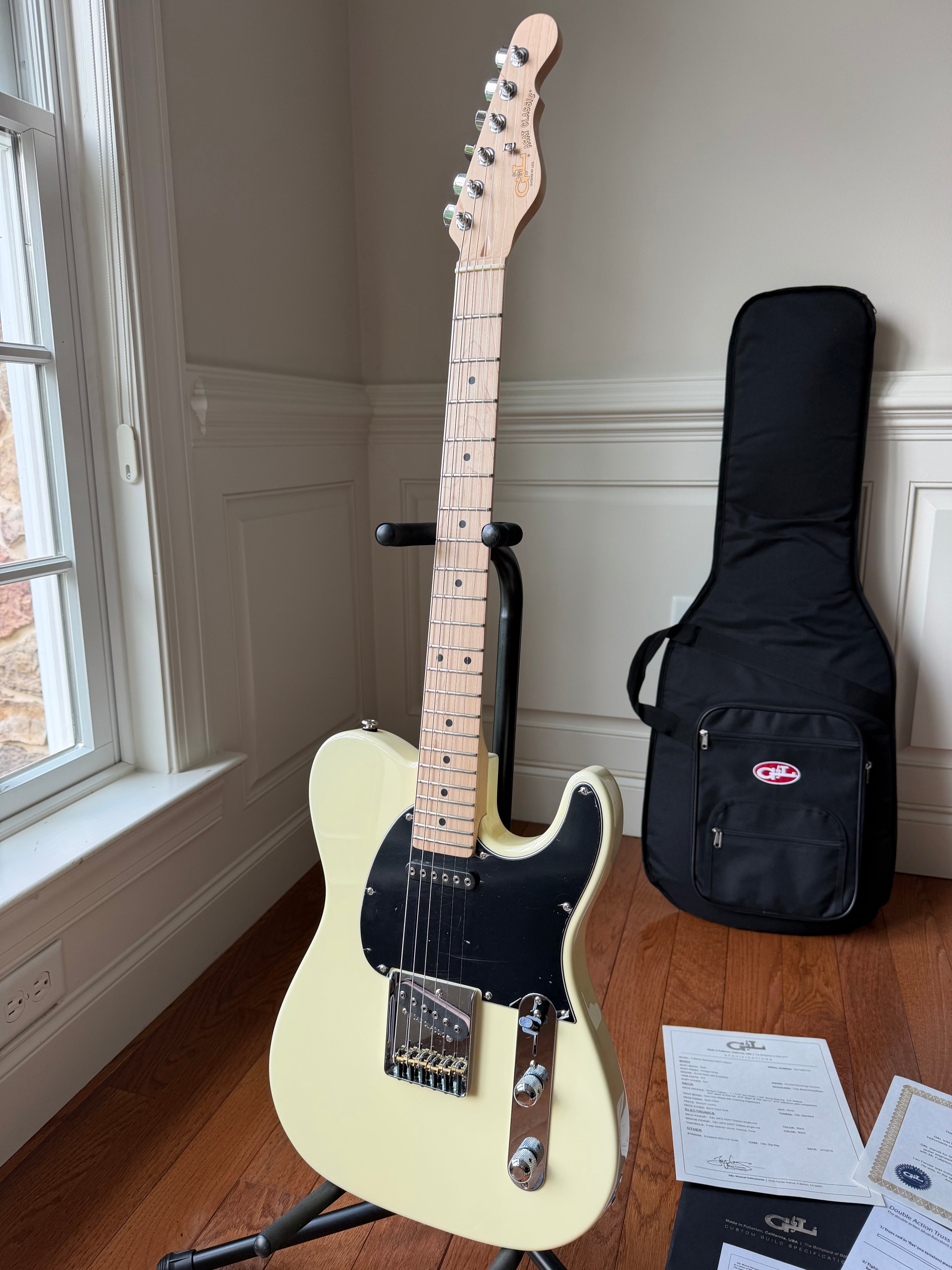 2018 G&L Fullerton Standard ASAT Classic - Vintage White
