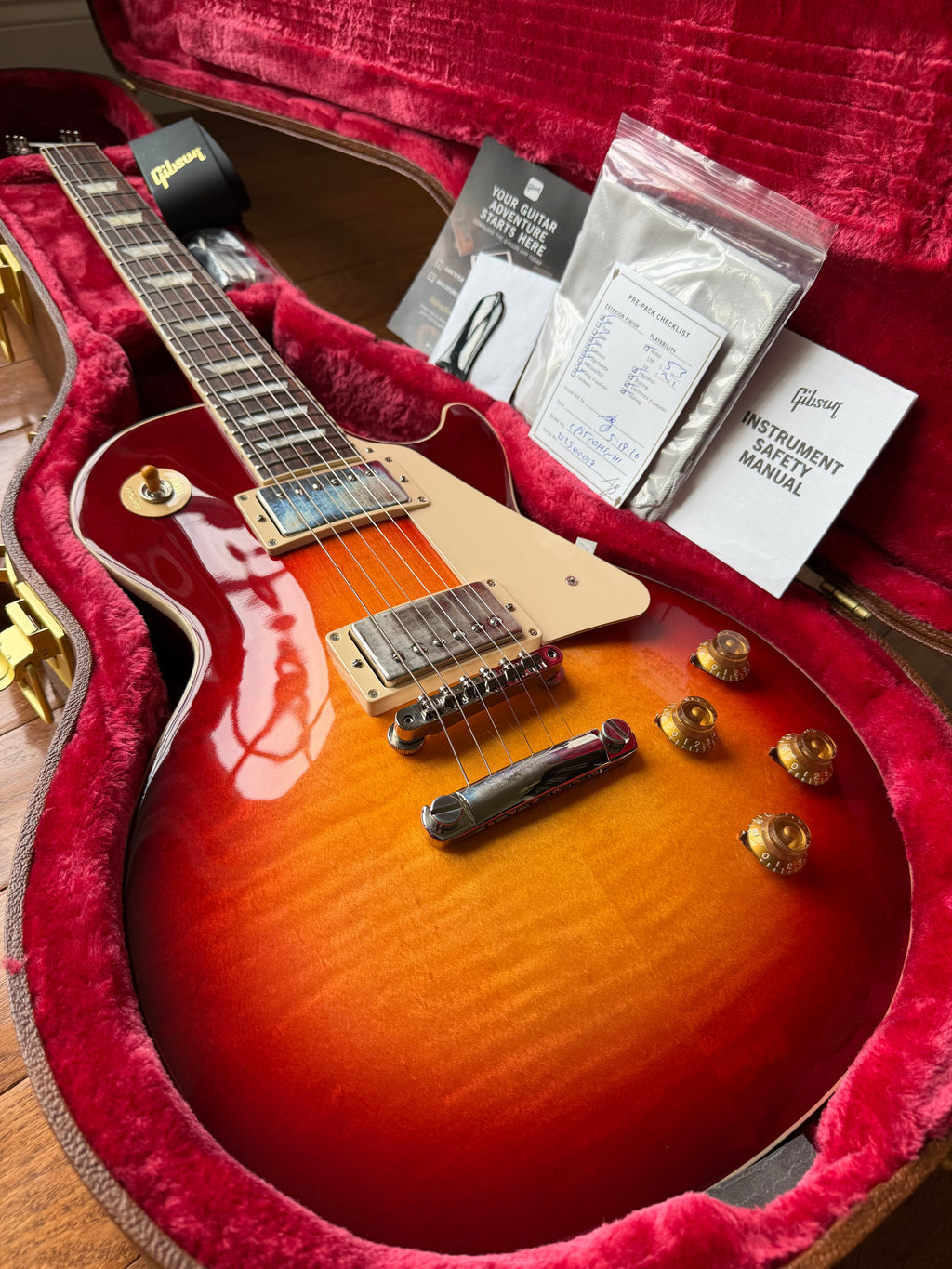 2026 Gibson Les Paul Standard 50s Figured Top - Heritage Cherry Sunburst