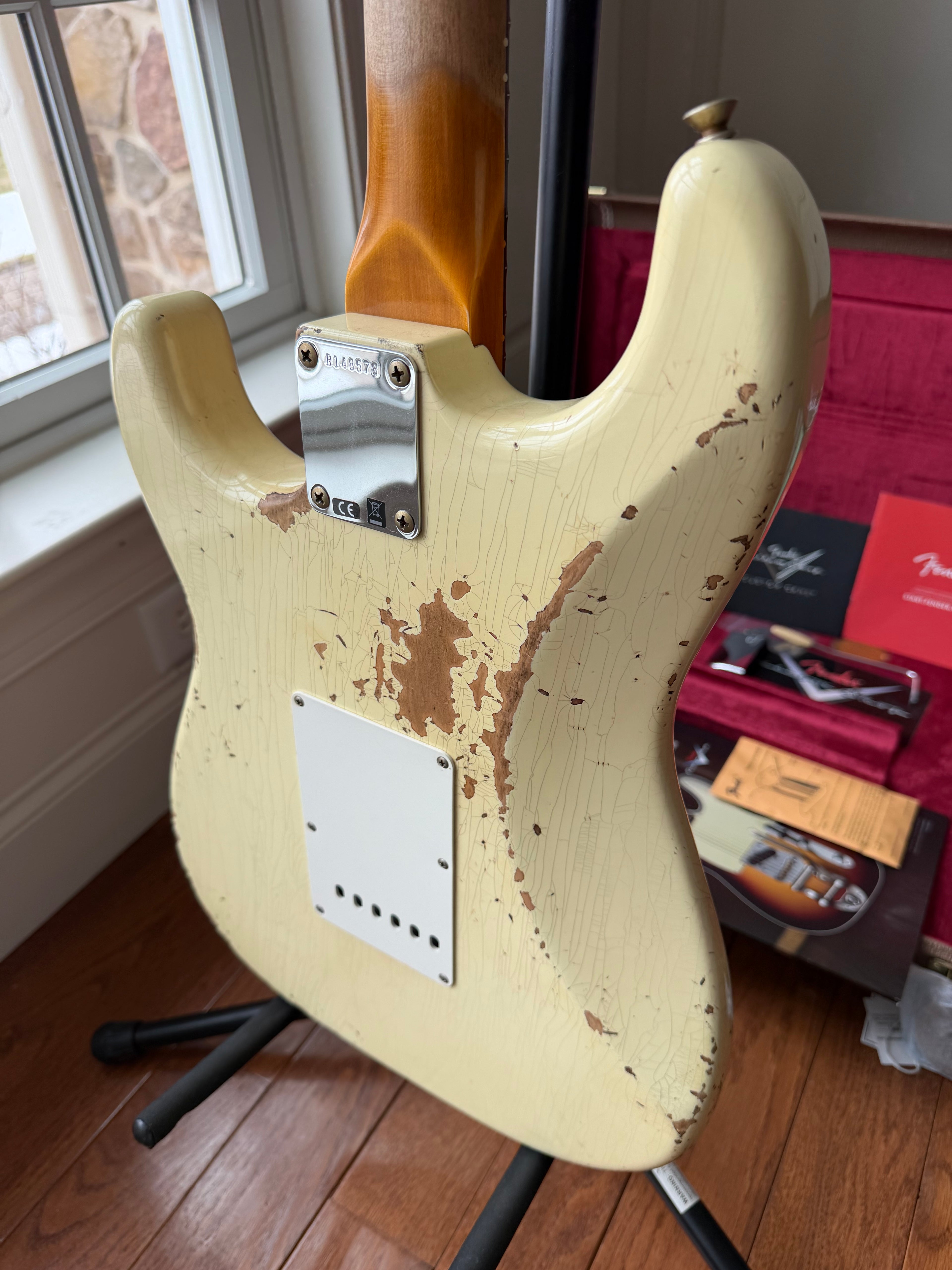 2026 Fender Custom Shop '62 Stratocaster HSS Heavy Relic - Vintage White - Image 10