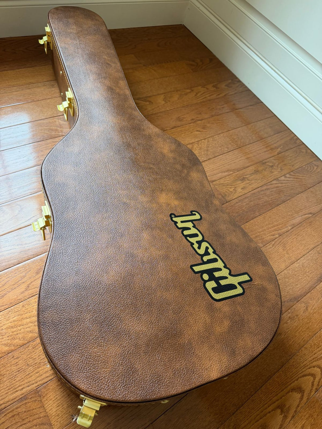 2026 Gibson Hummingbird Original - Heritage Cherry Sunburst