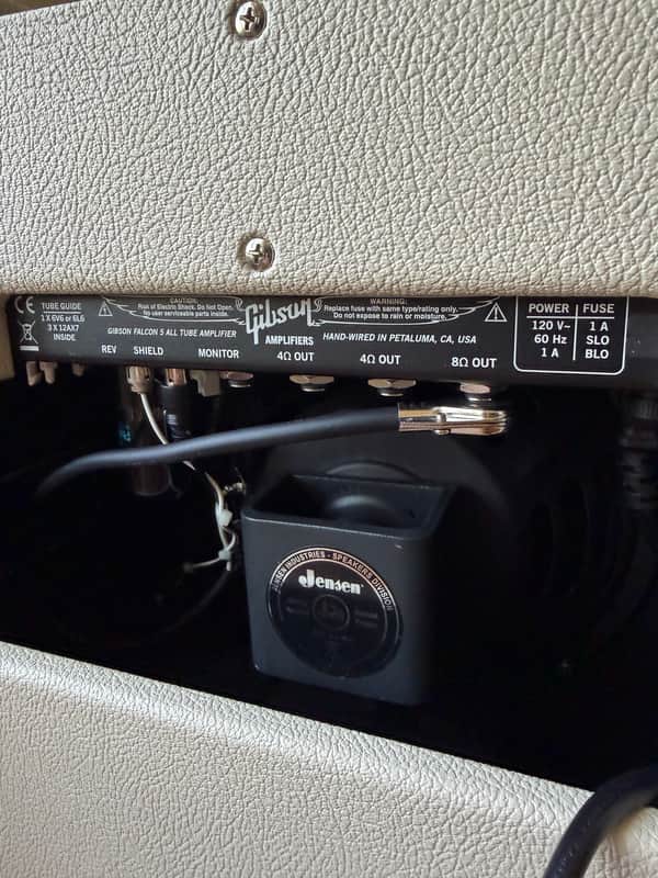 Gibson Falcon 5 7-Watt 1x10" Guitar Combo - Cream Bronco Vinyl with Oxblood Grille